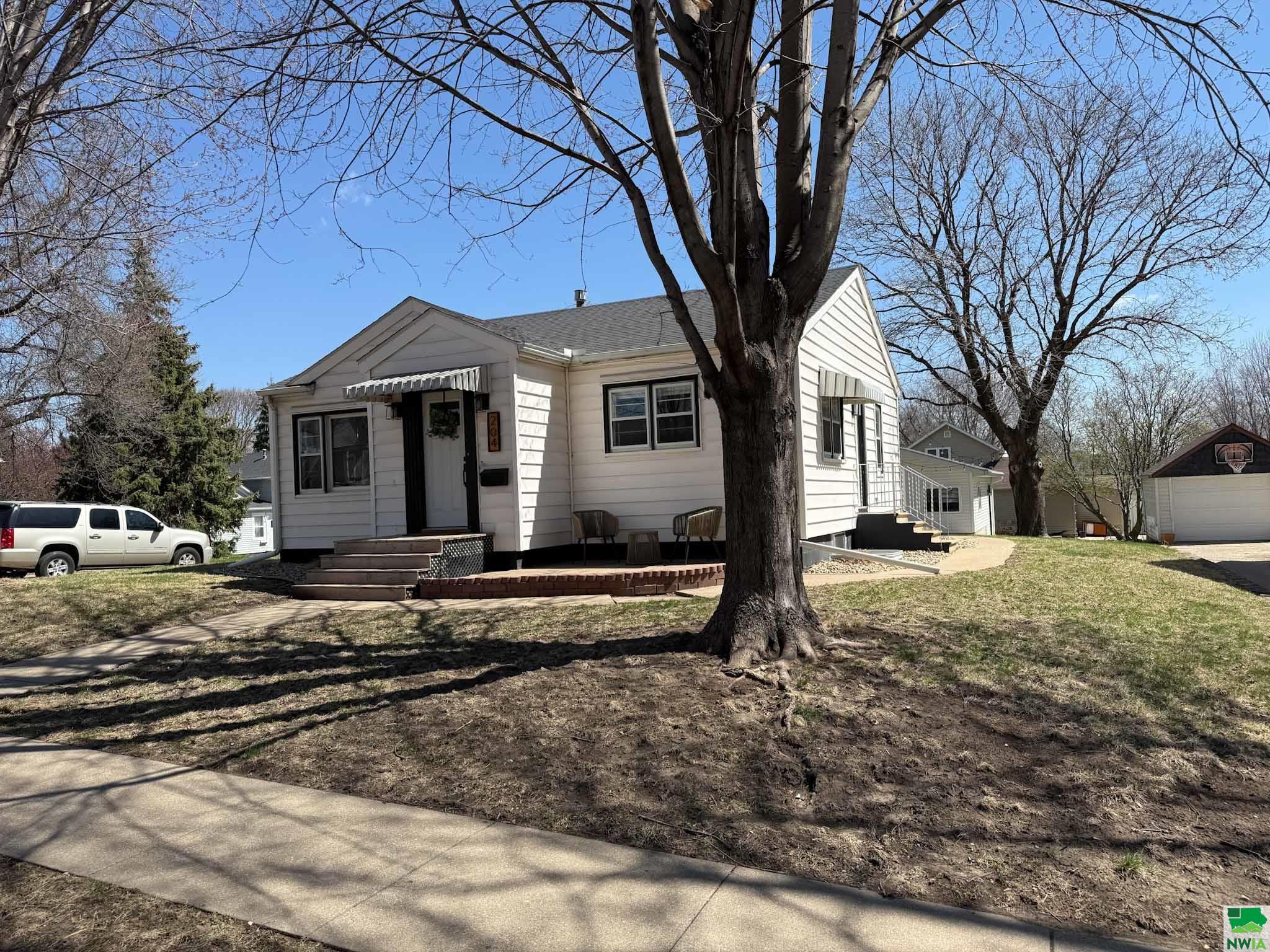 MLS #828350