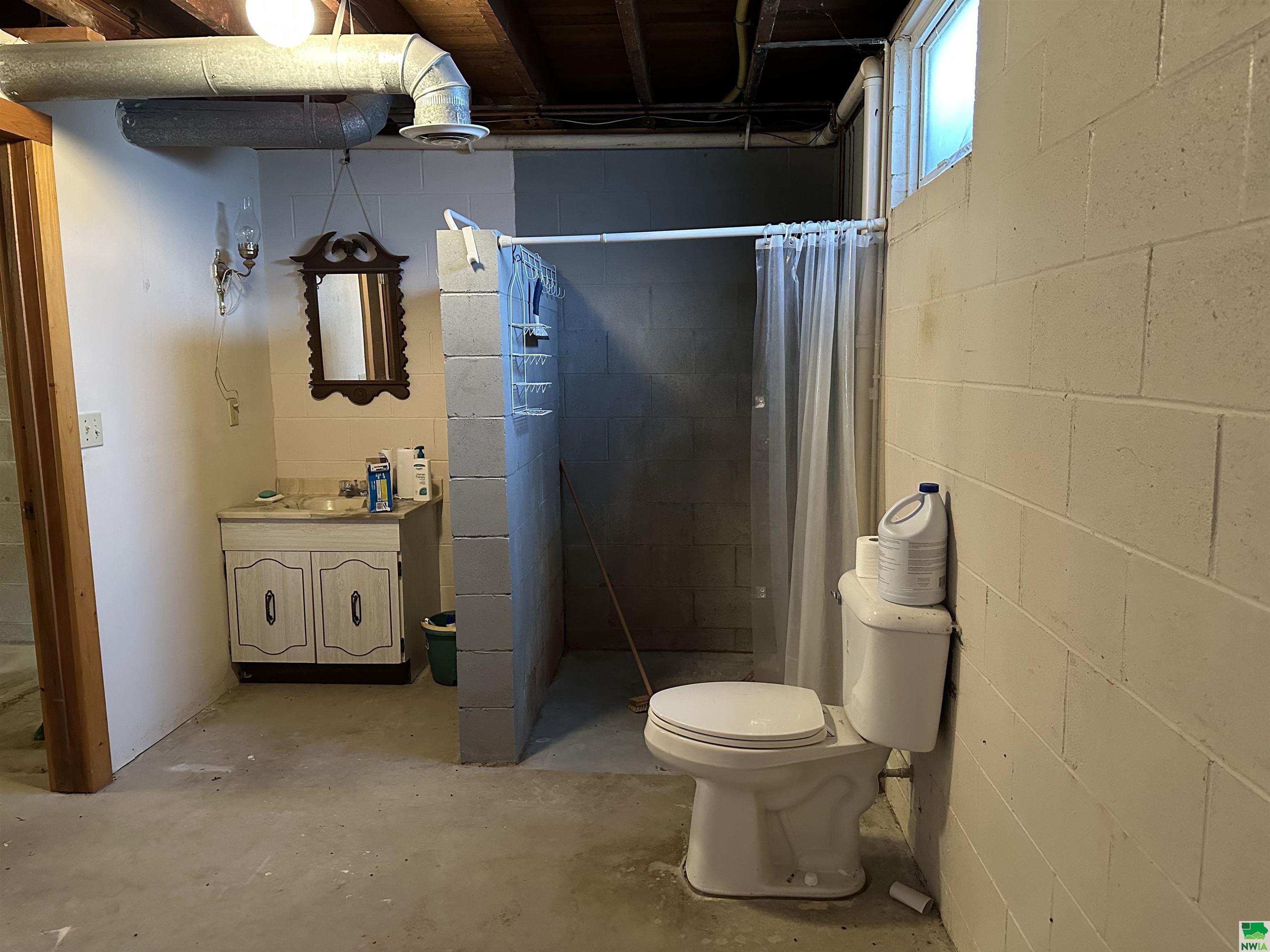 MLS #828351