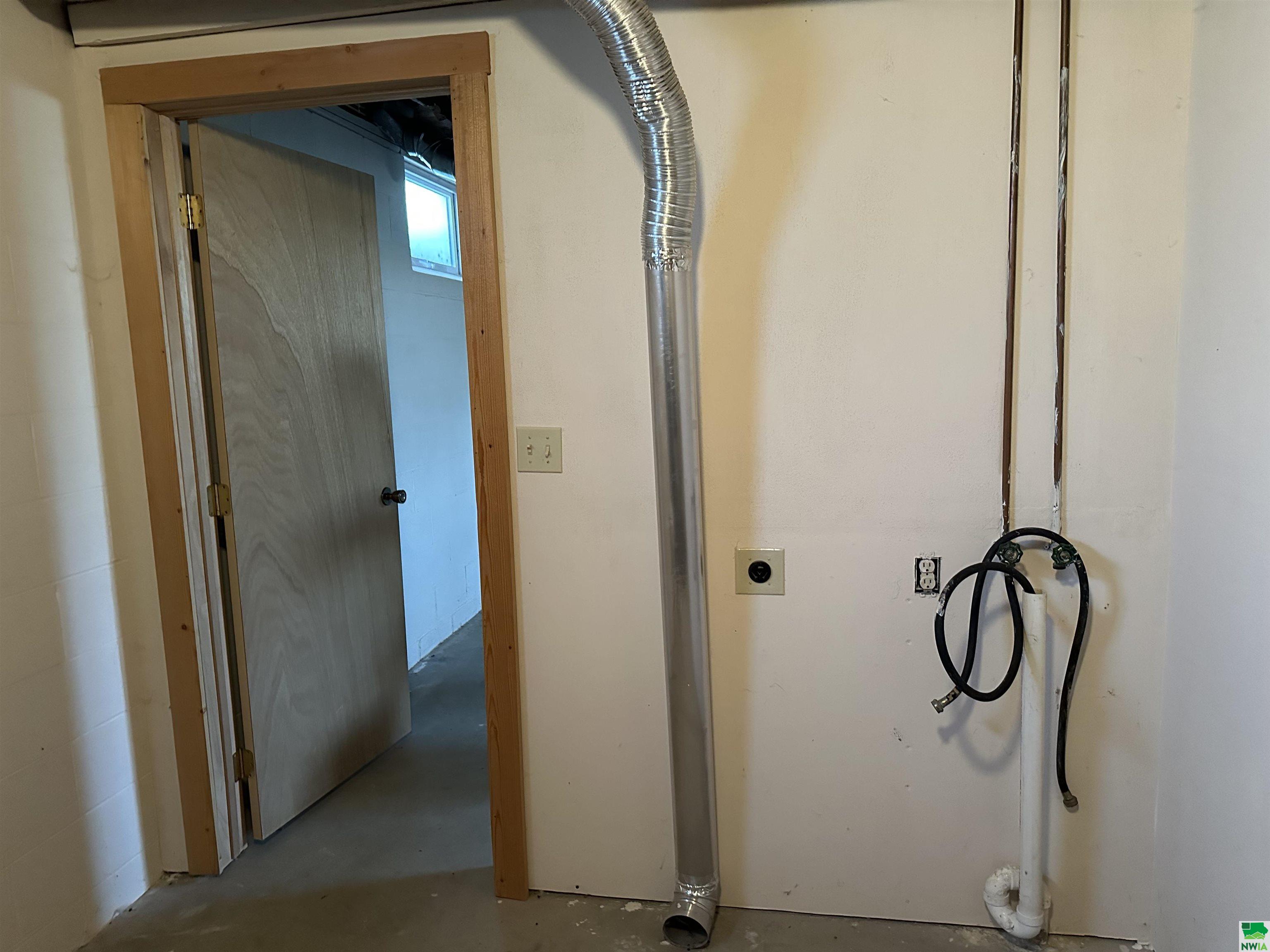 MLS #828351