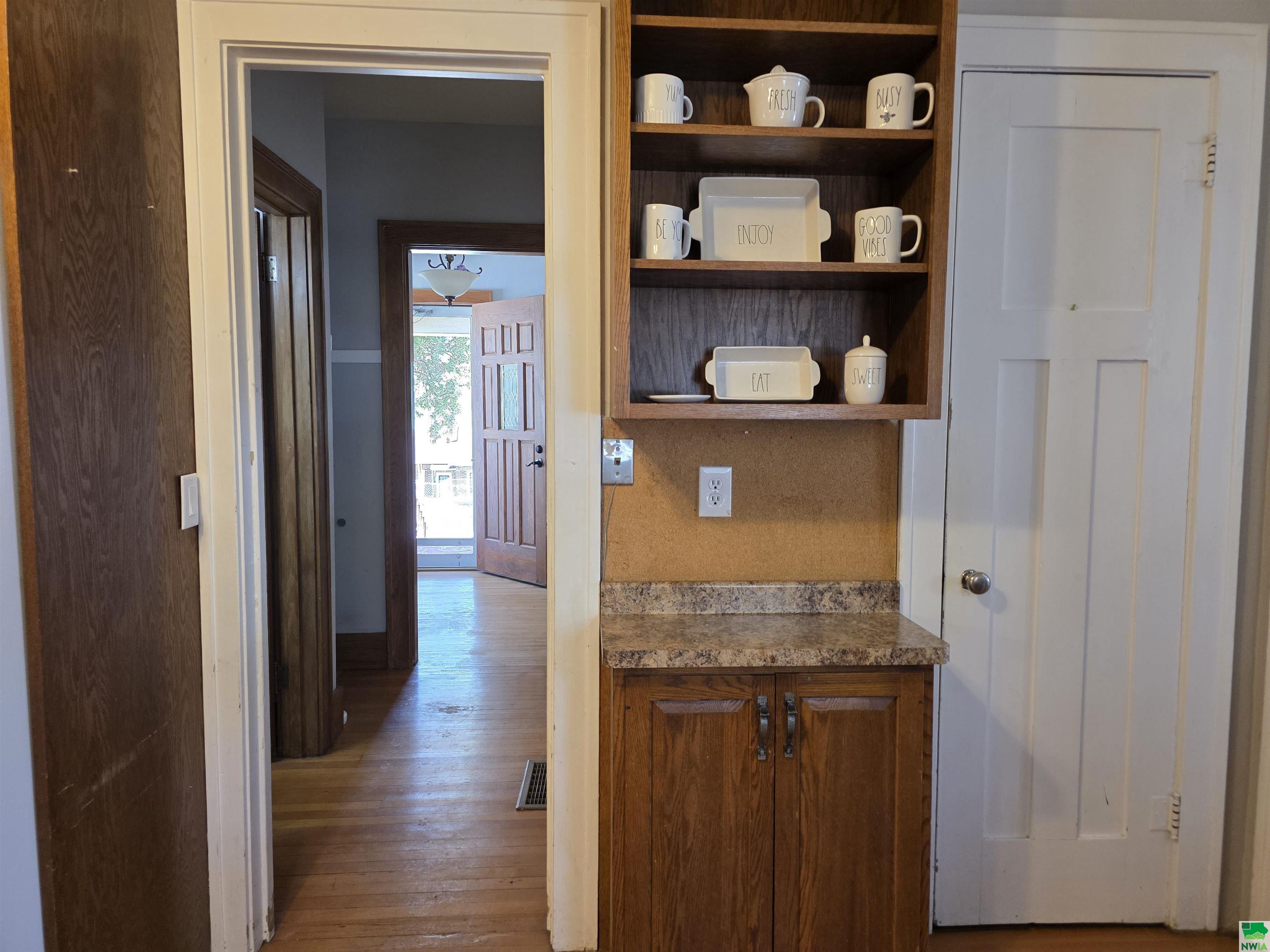 MLS #828354