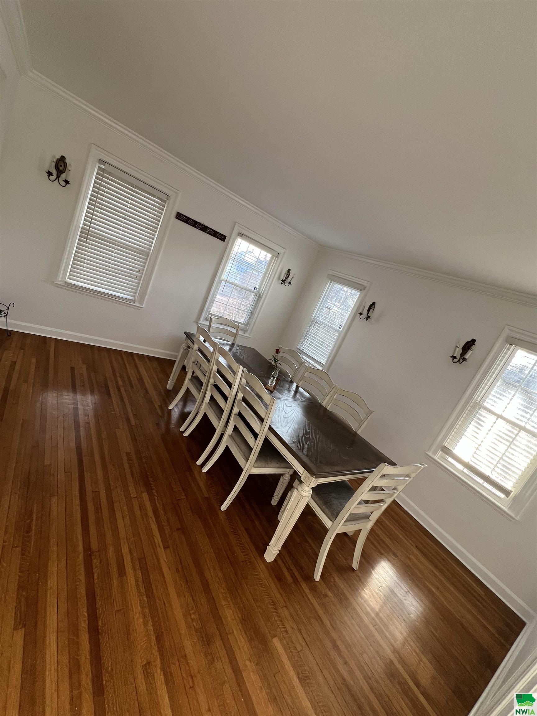 MLS #828355