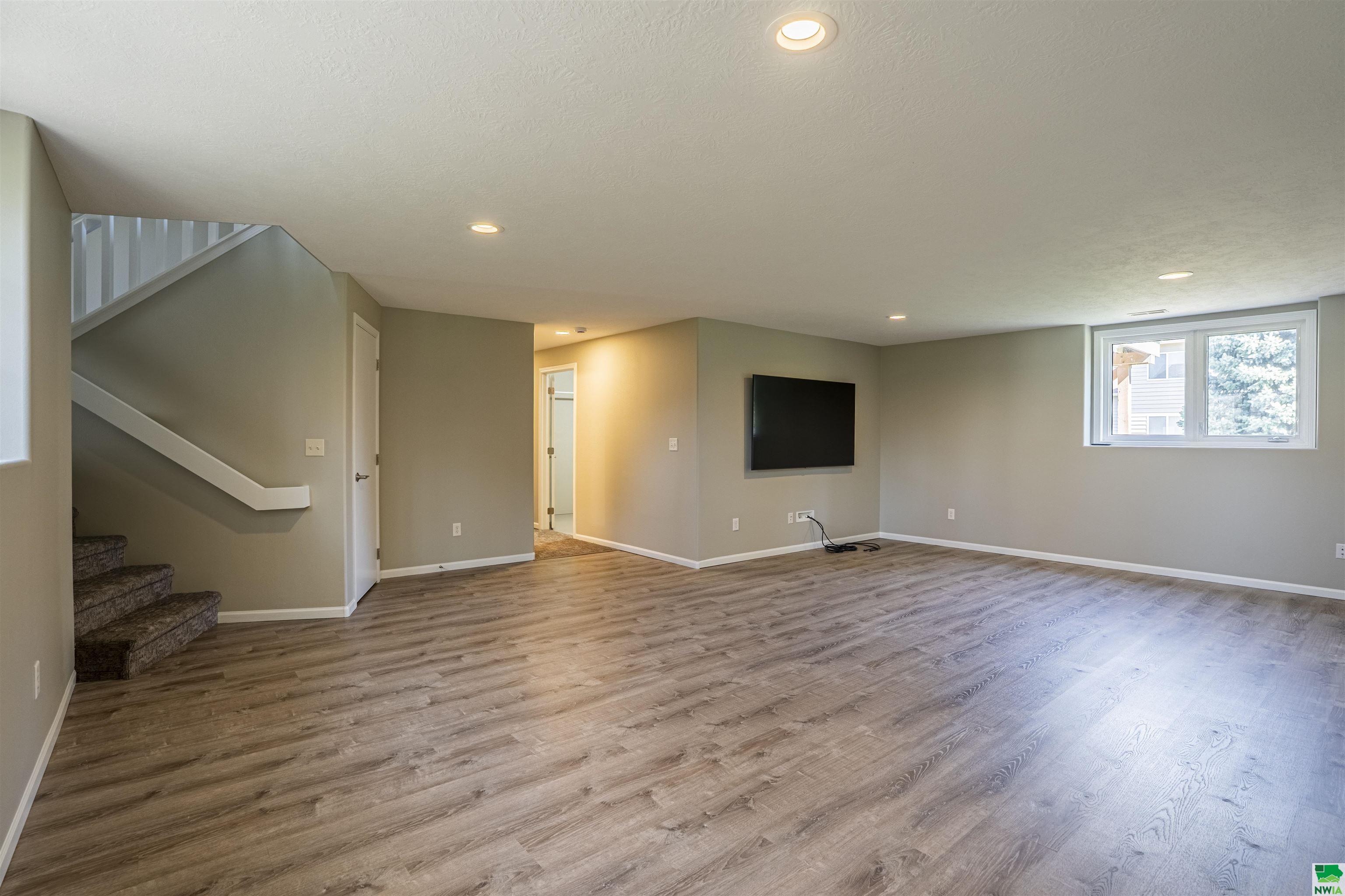 MLS #828371