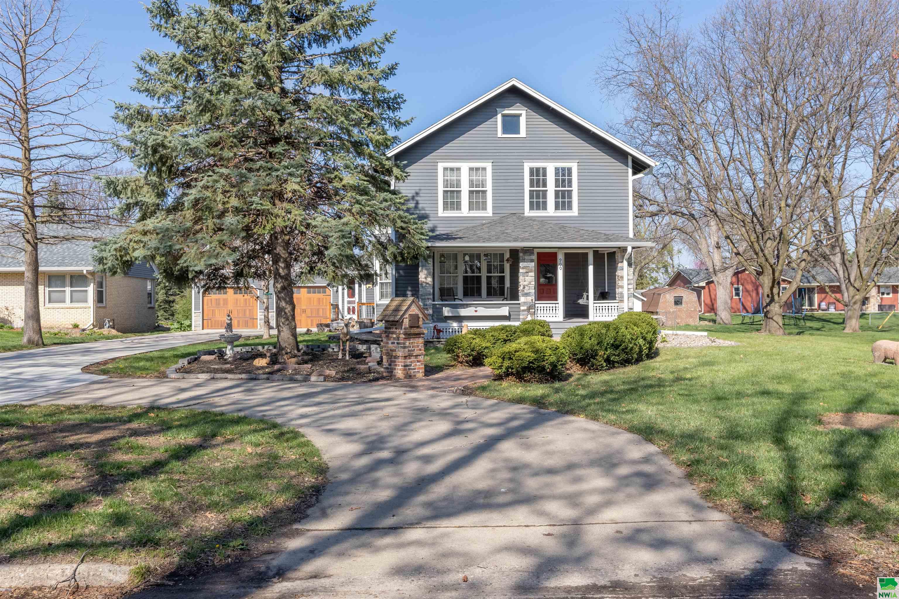 900 15th Street, Onawa, IA 51040 