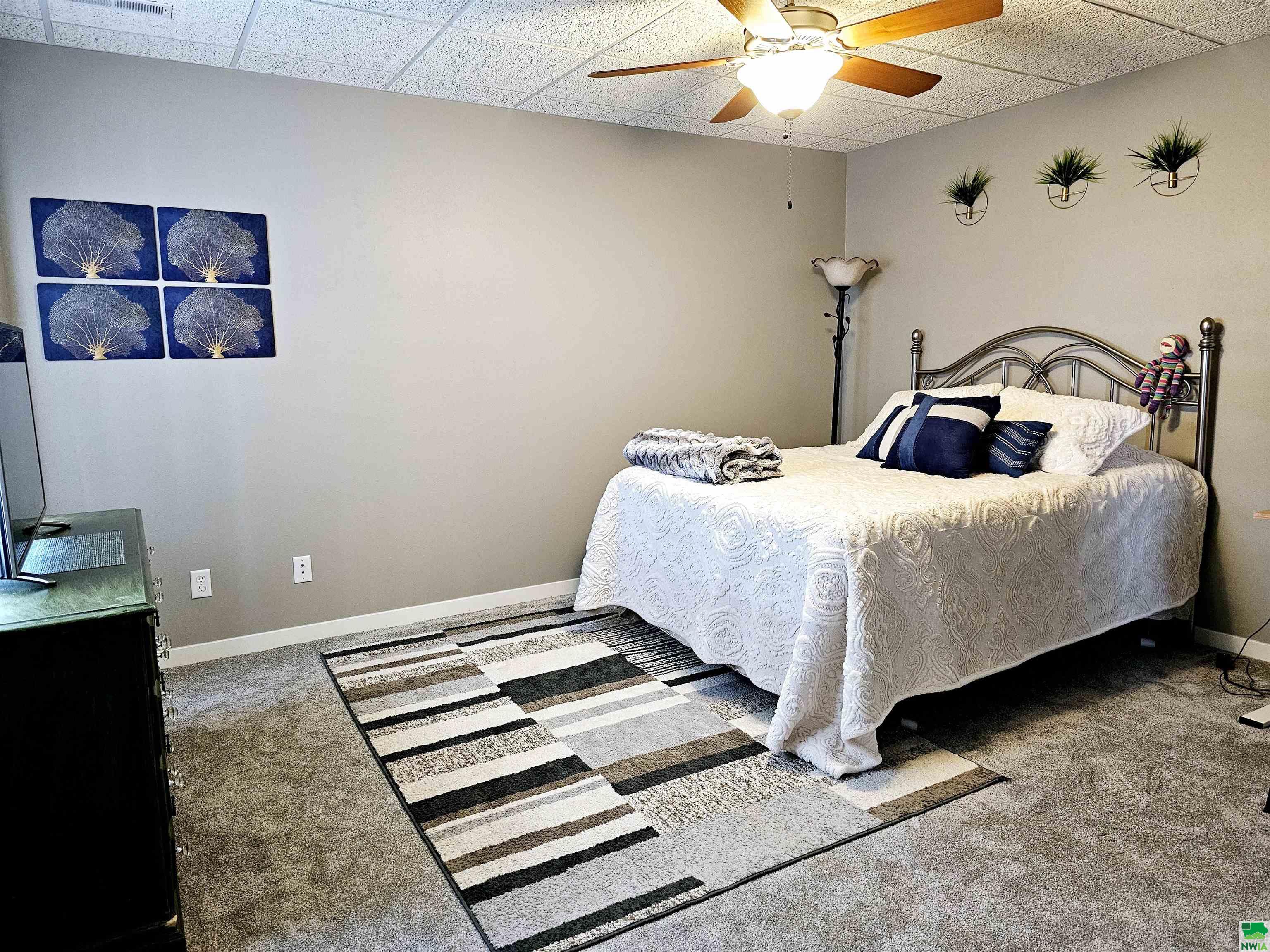 MLS #828373