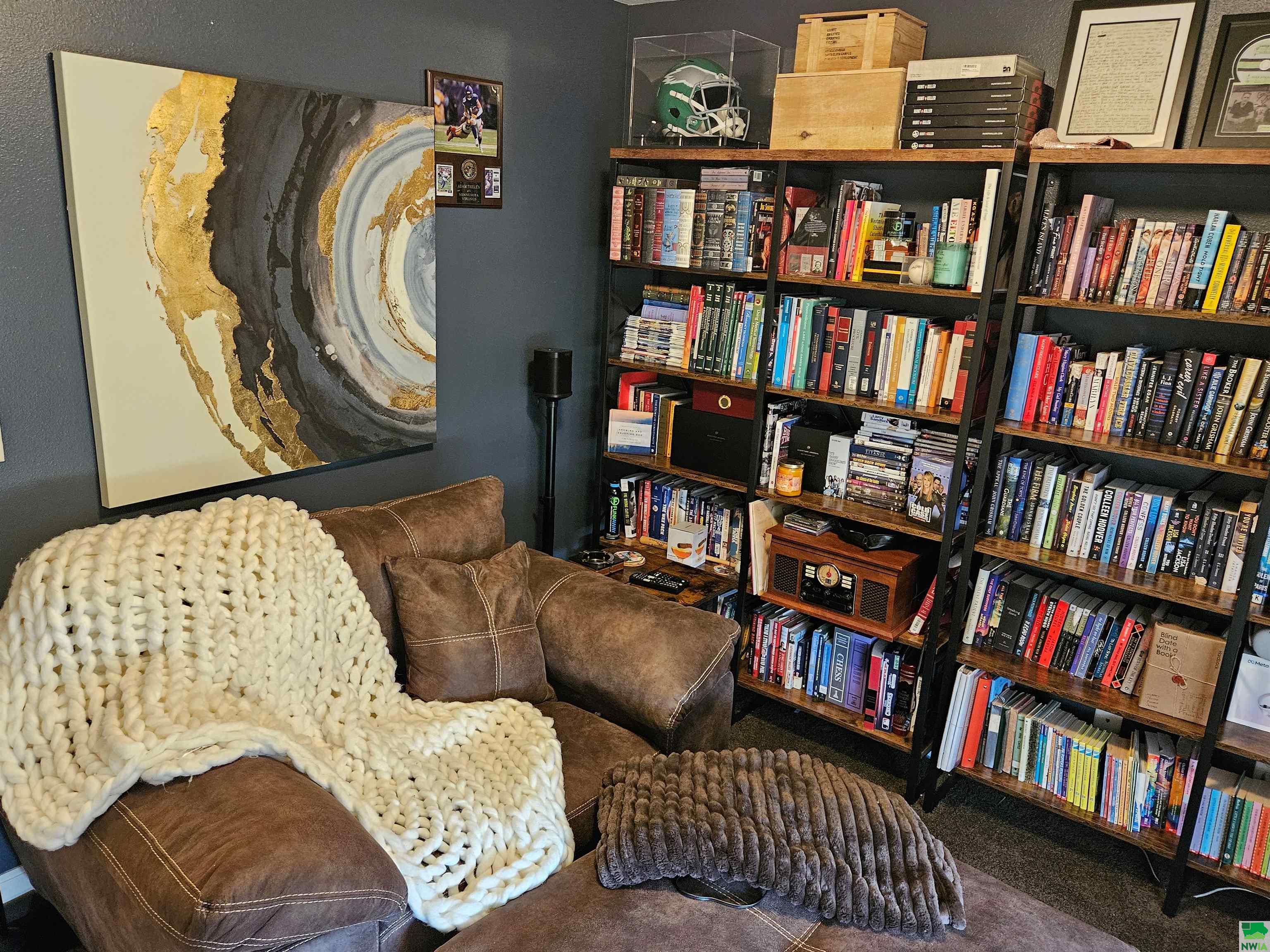 MLS #828381