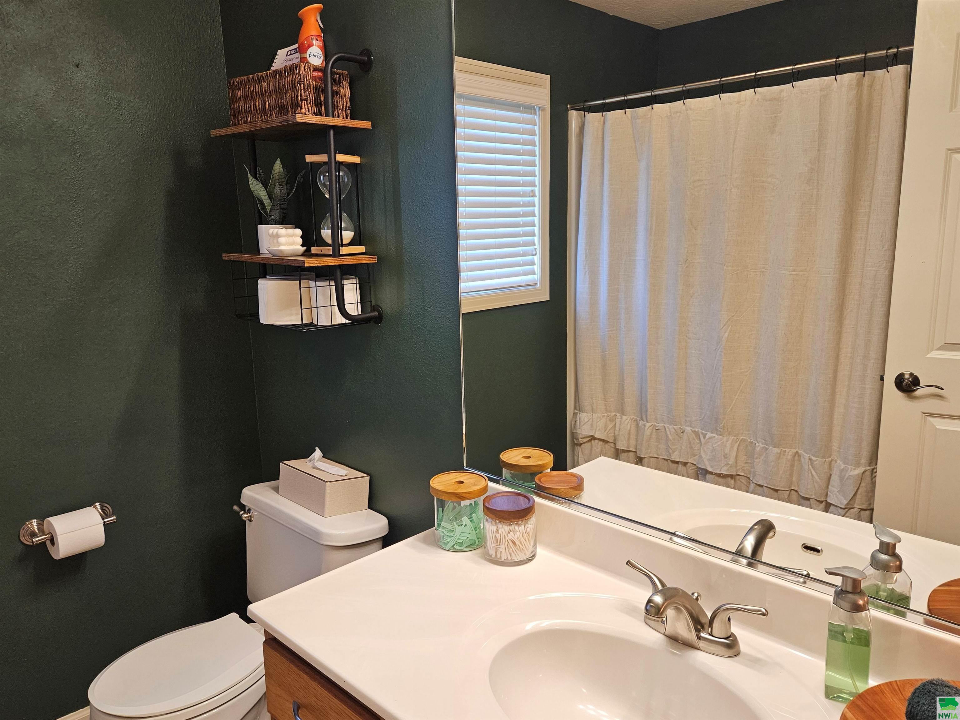MLS #828381