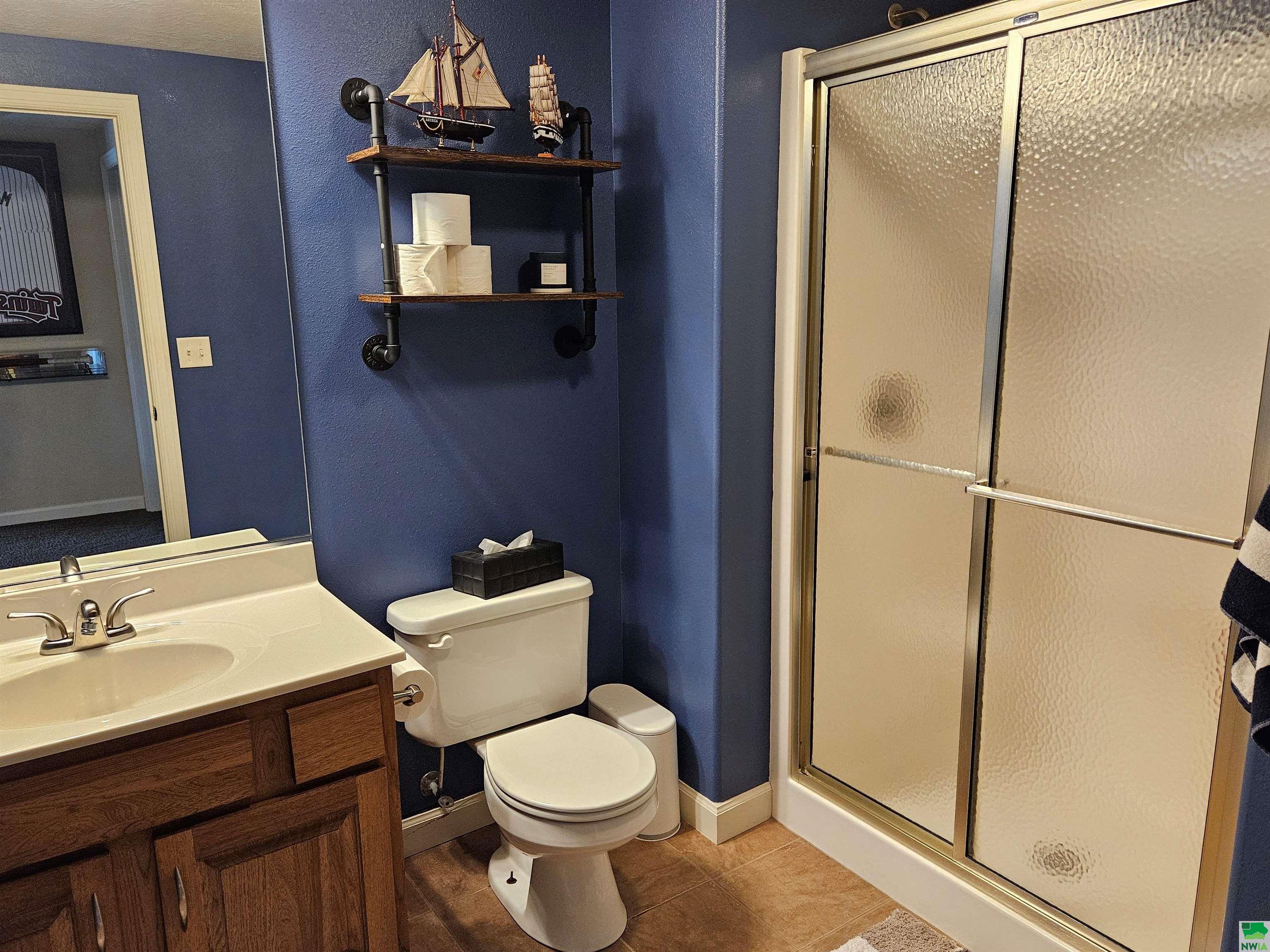 MLS #828381