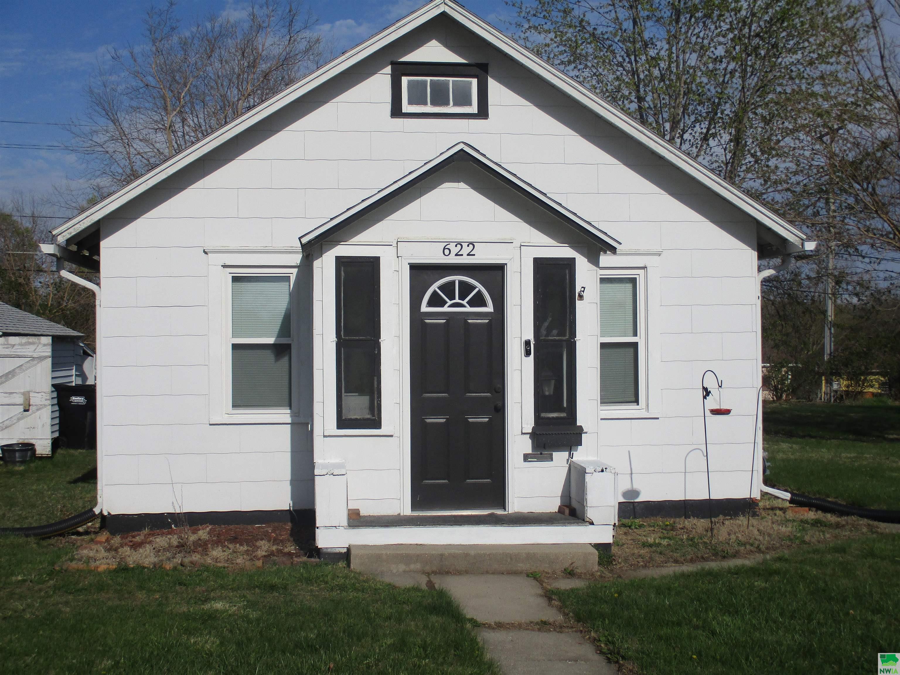 MLS #828396