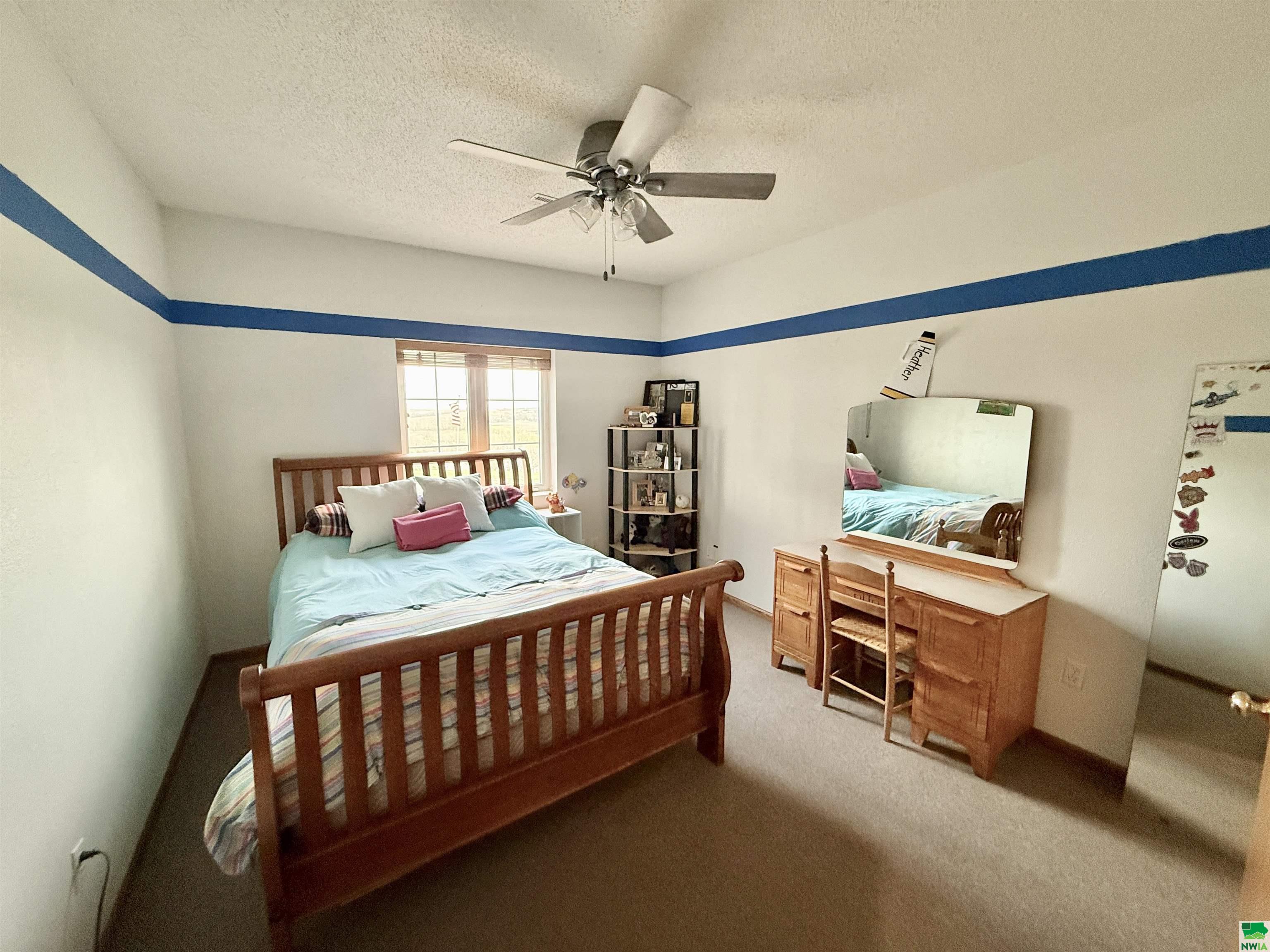 MLS #828397