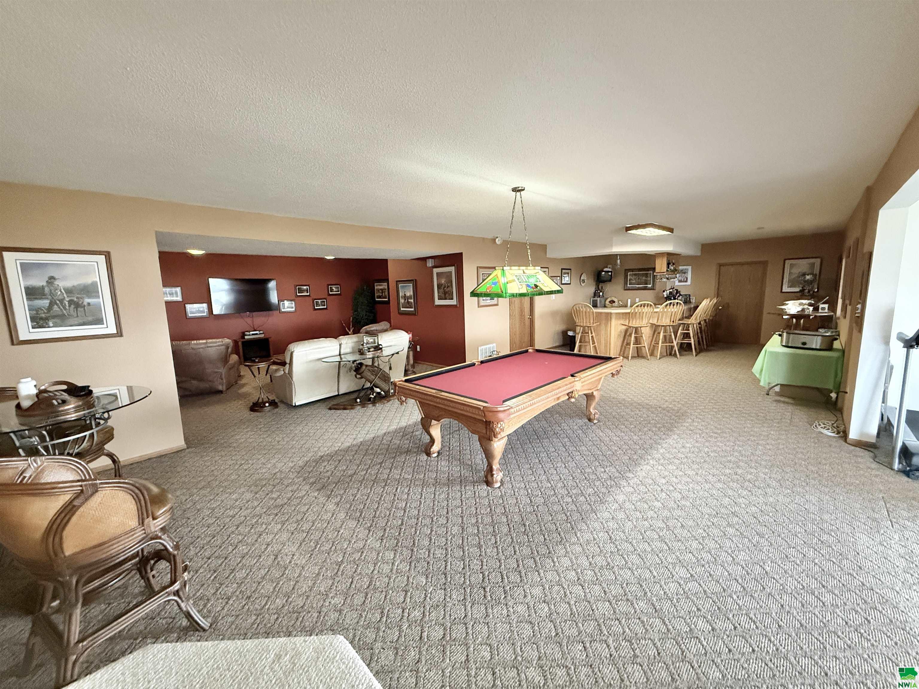 MLS #828397