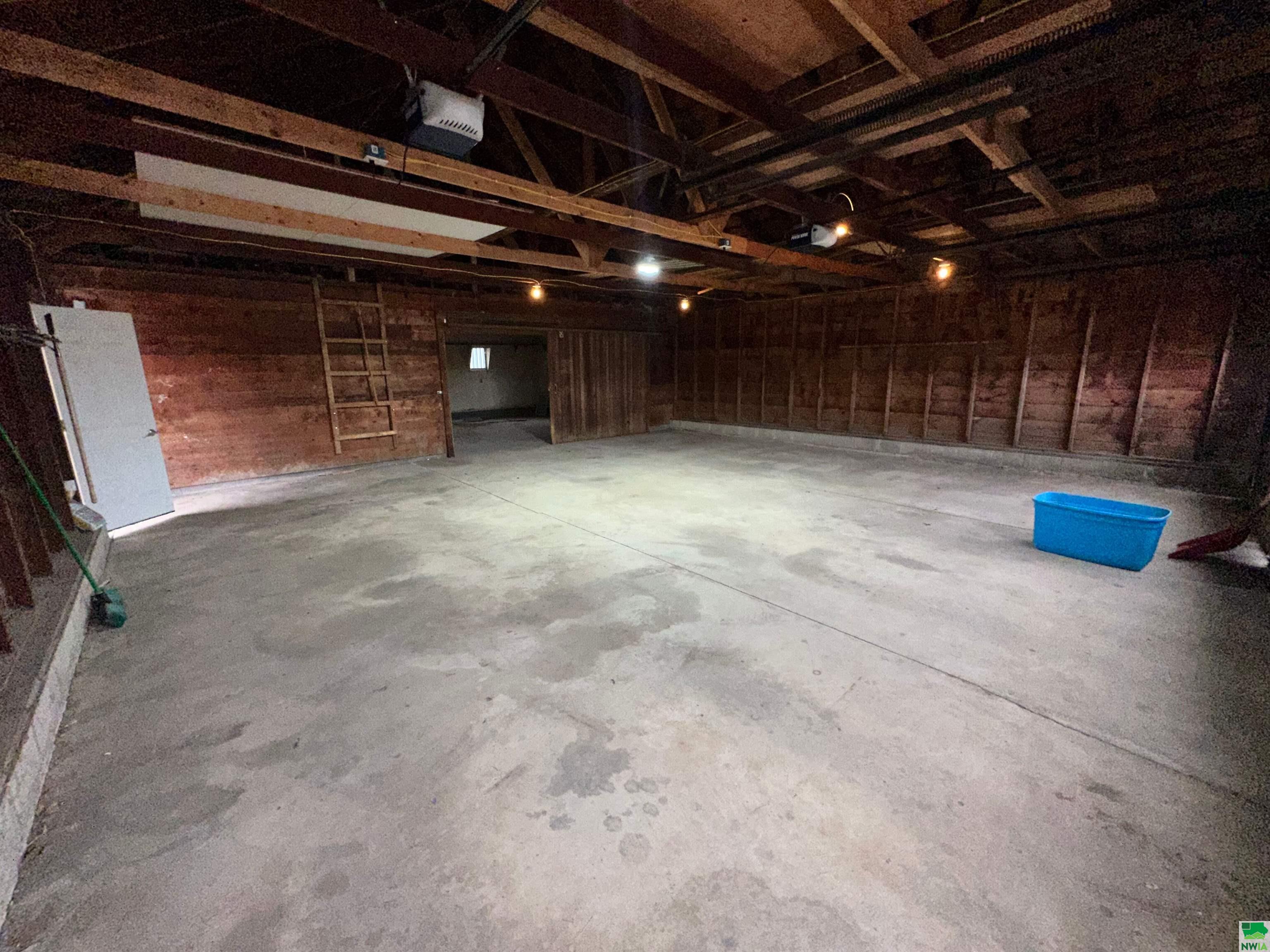 MLS #828400