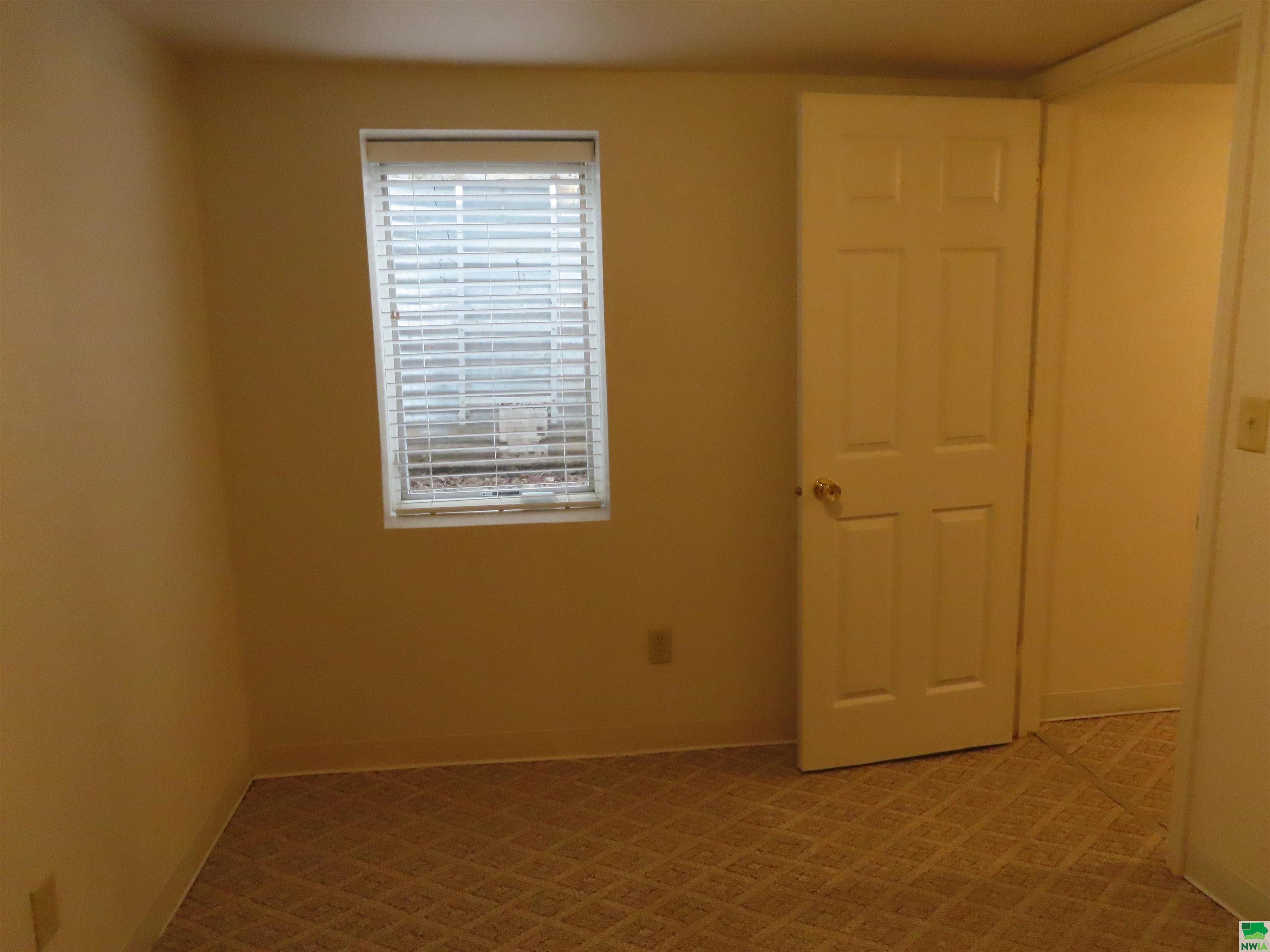 MLS #828402