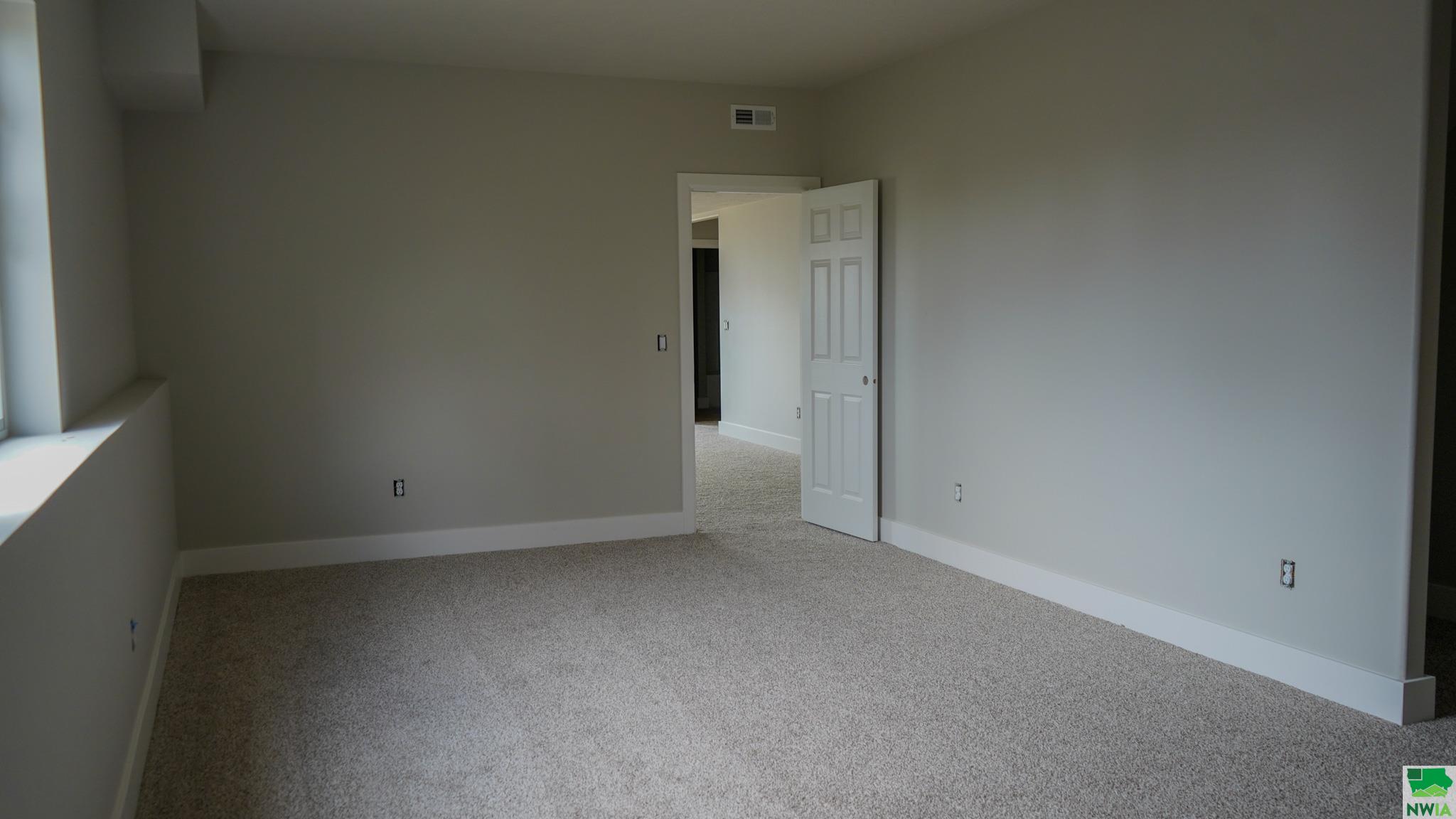 MLS #828407