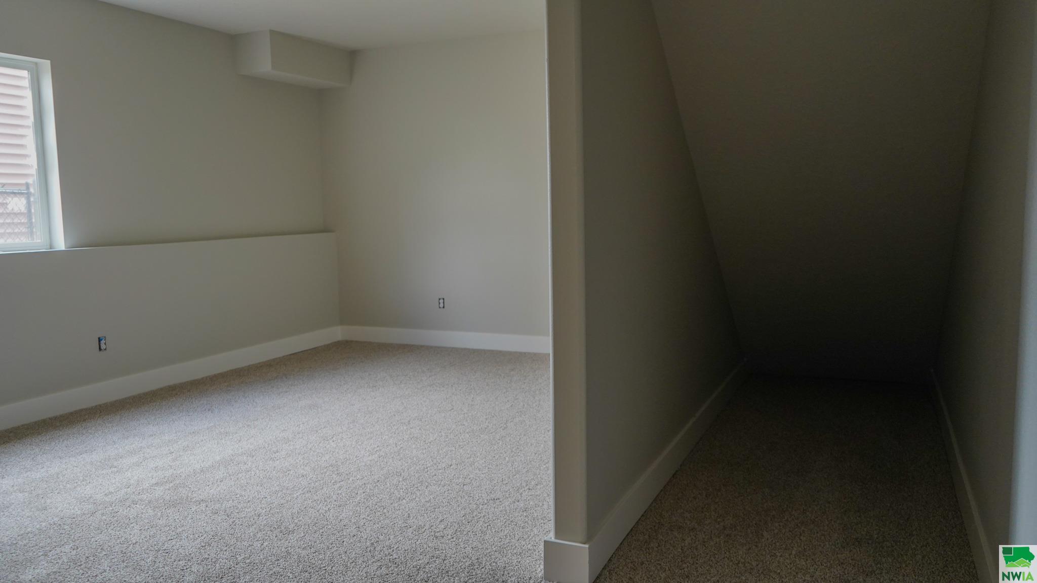 MLS #828407