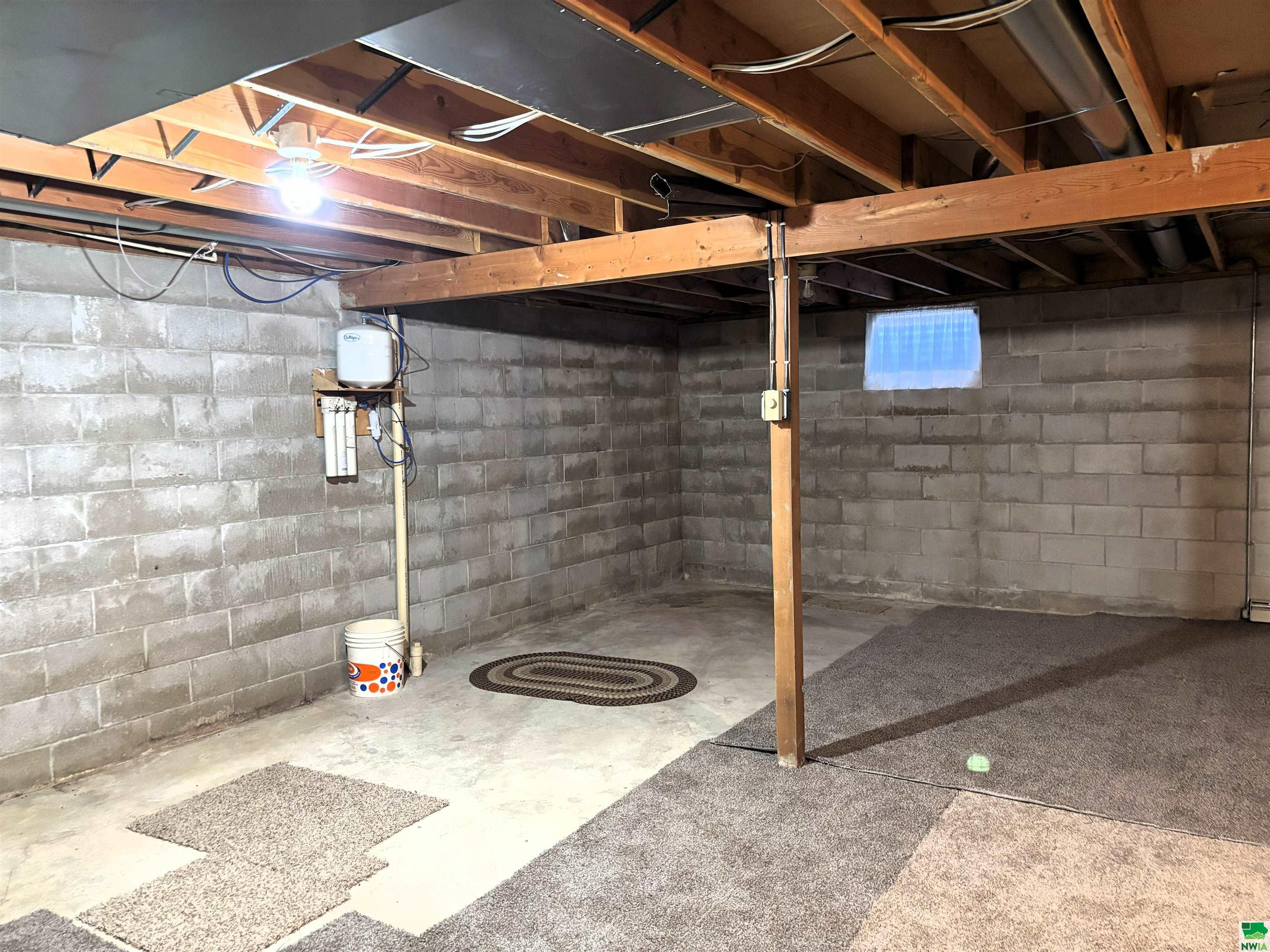 MLS #828409