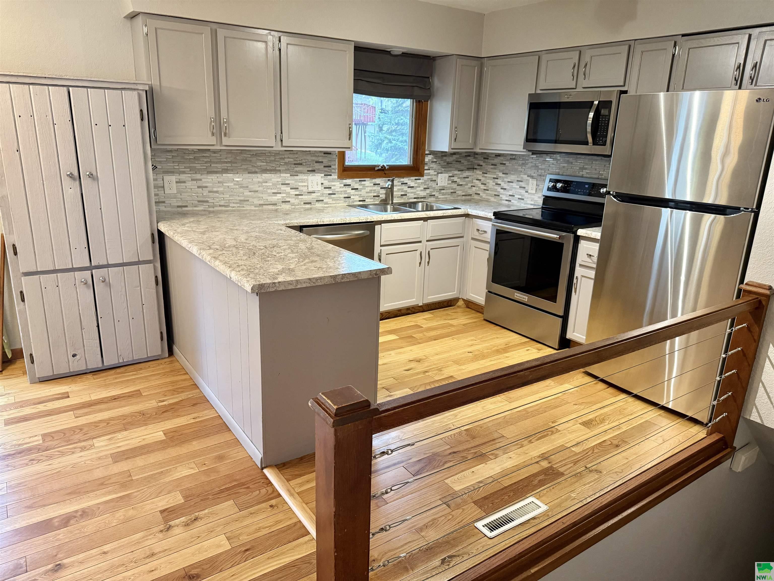 MLS #828410