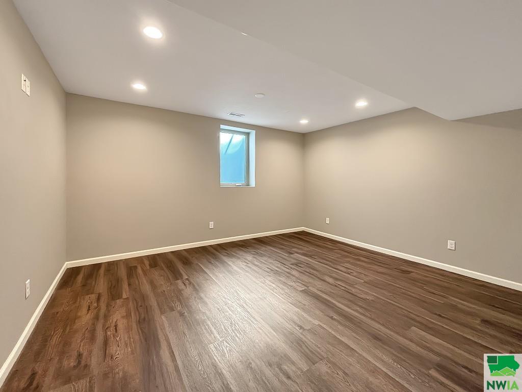 MLS #828413