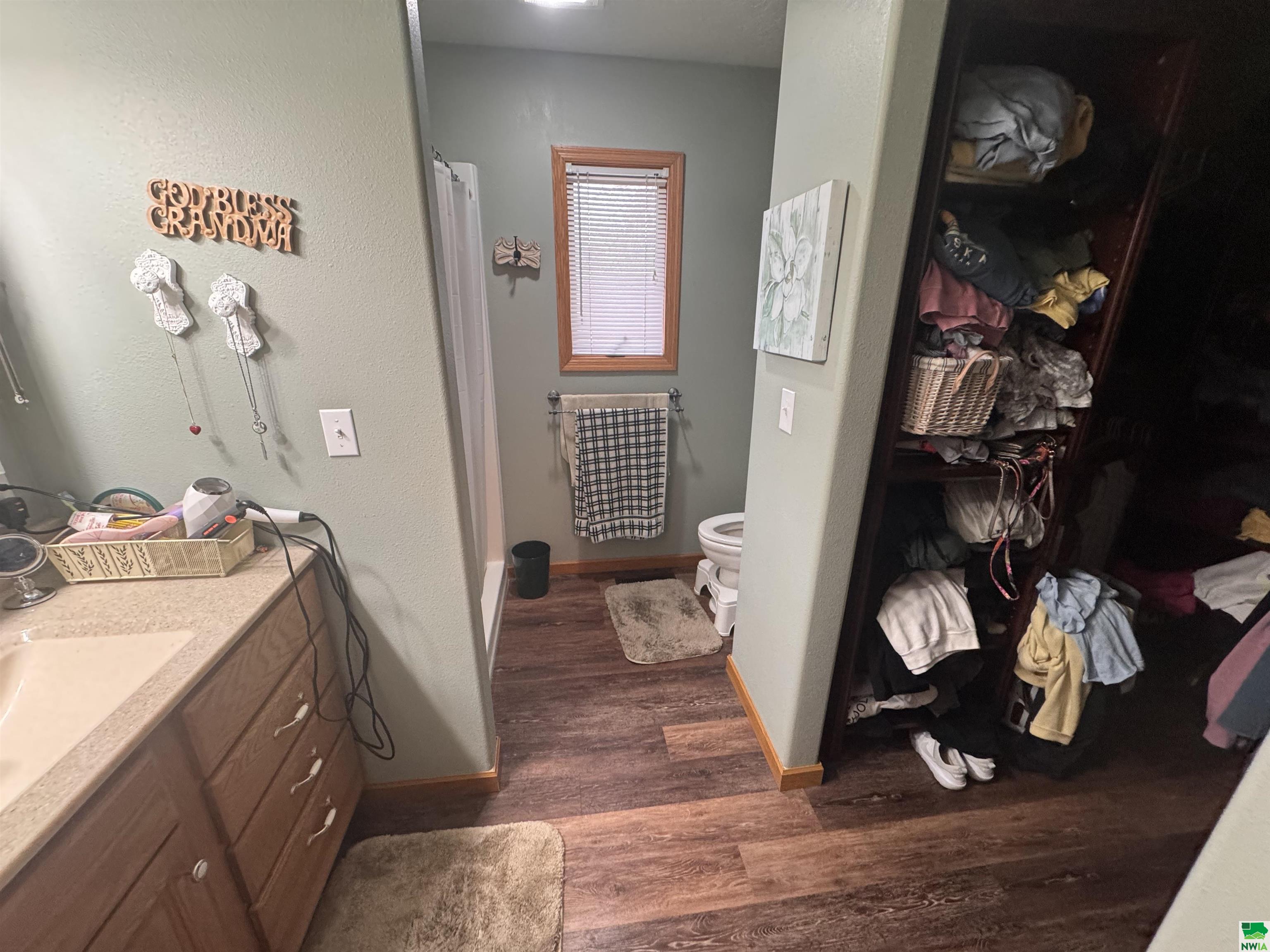 MLS #828415