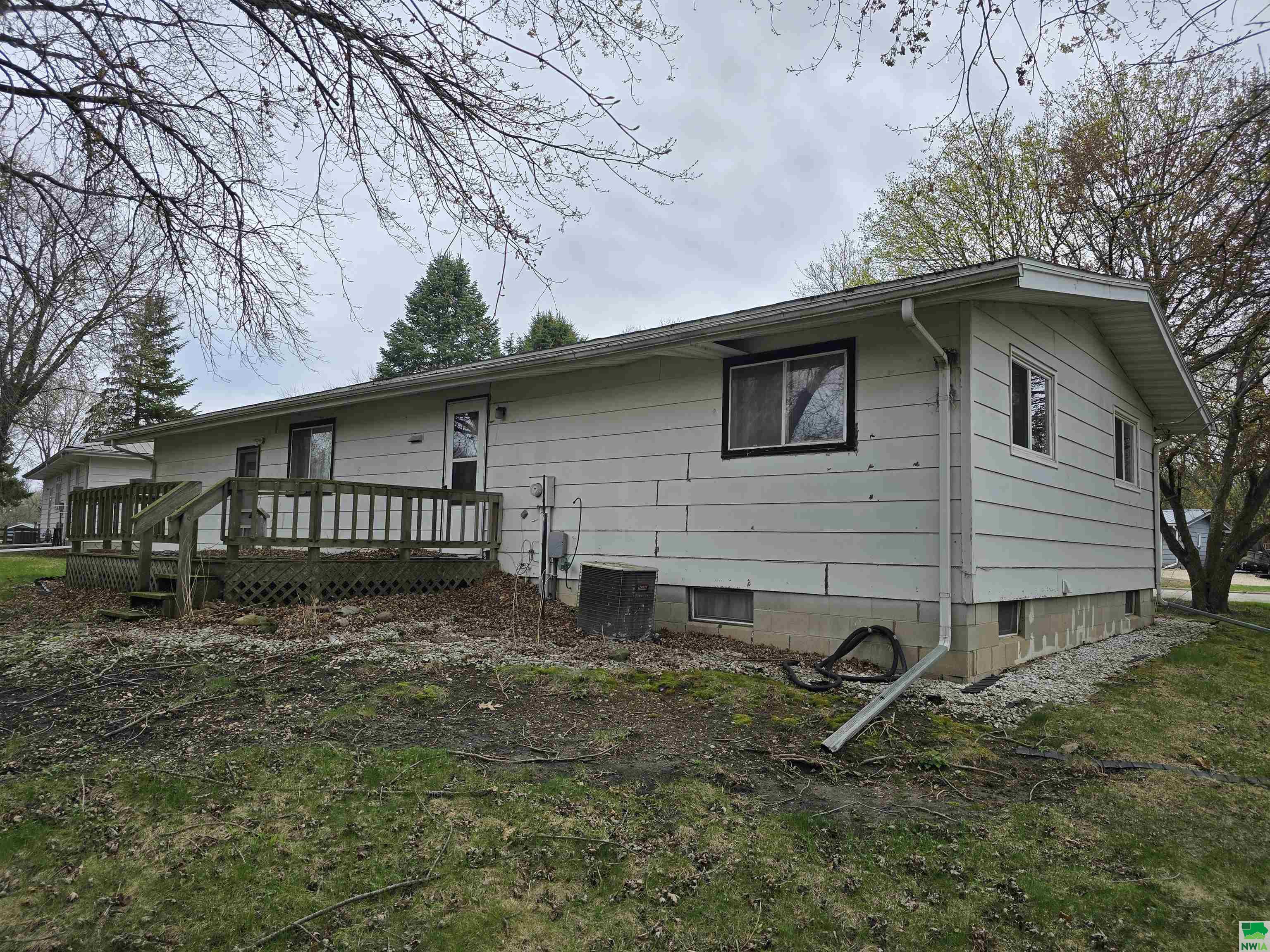 MLS #828418