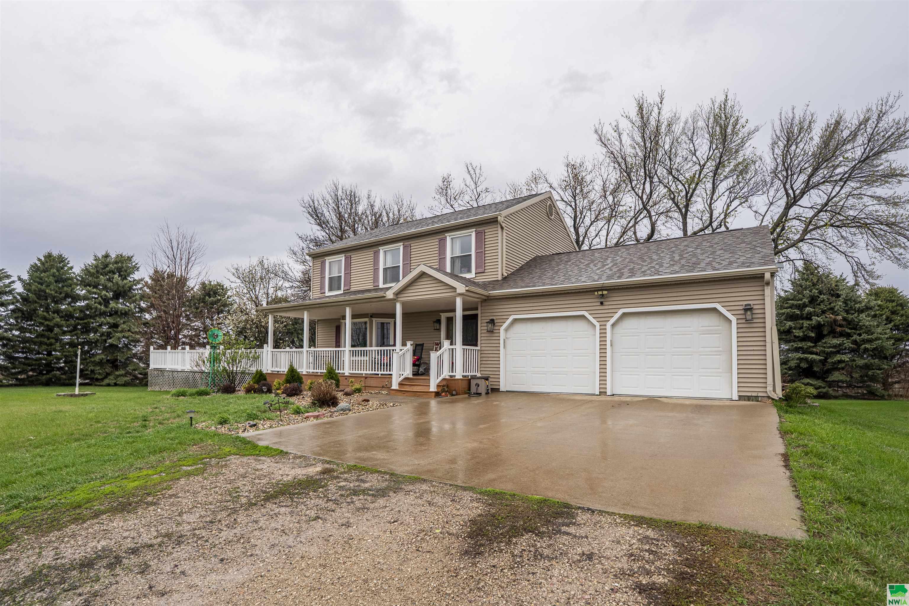 27960 K 49, LeMars, IA 51031 