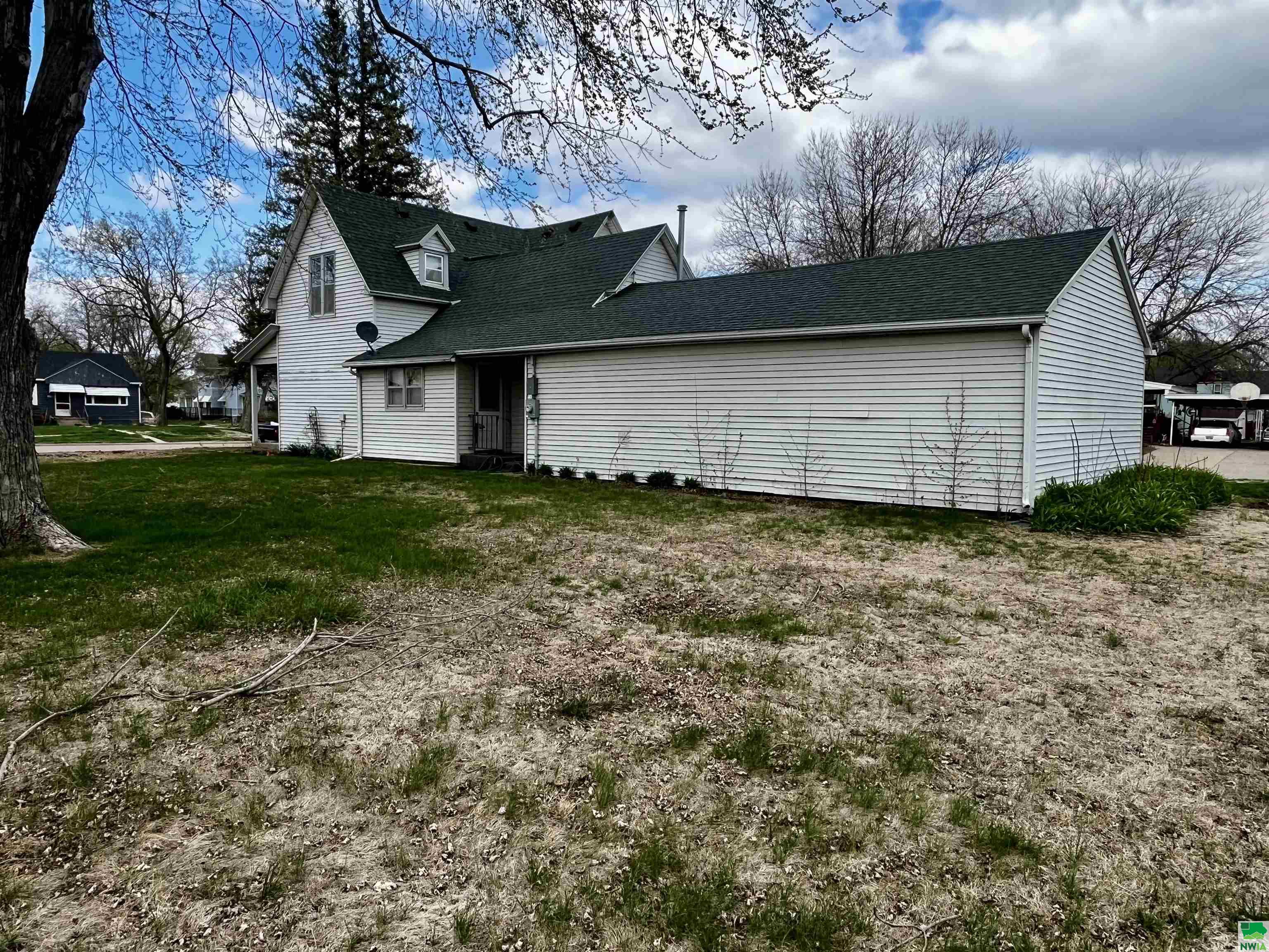 MLS #828424
