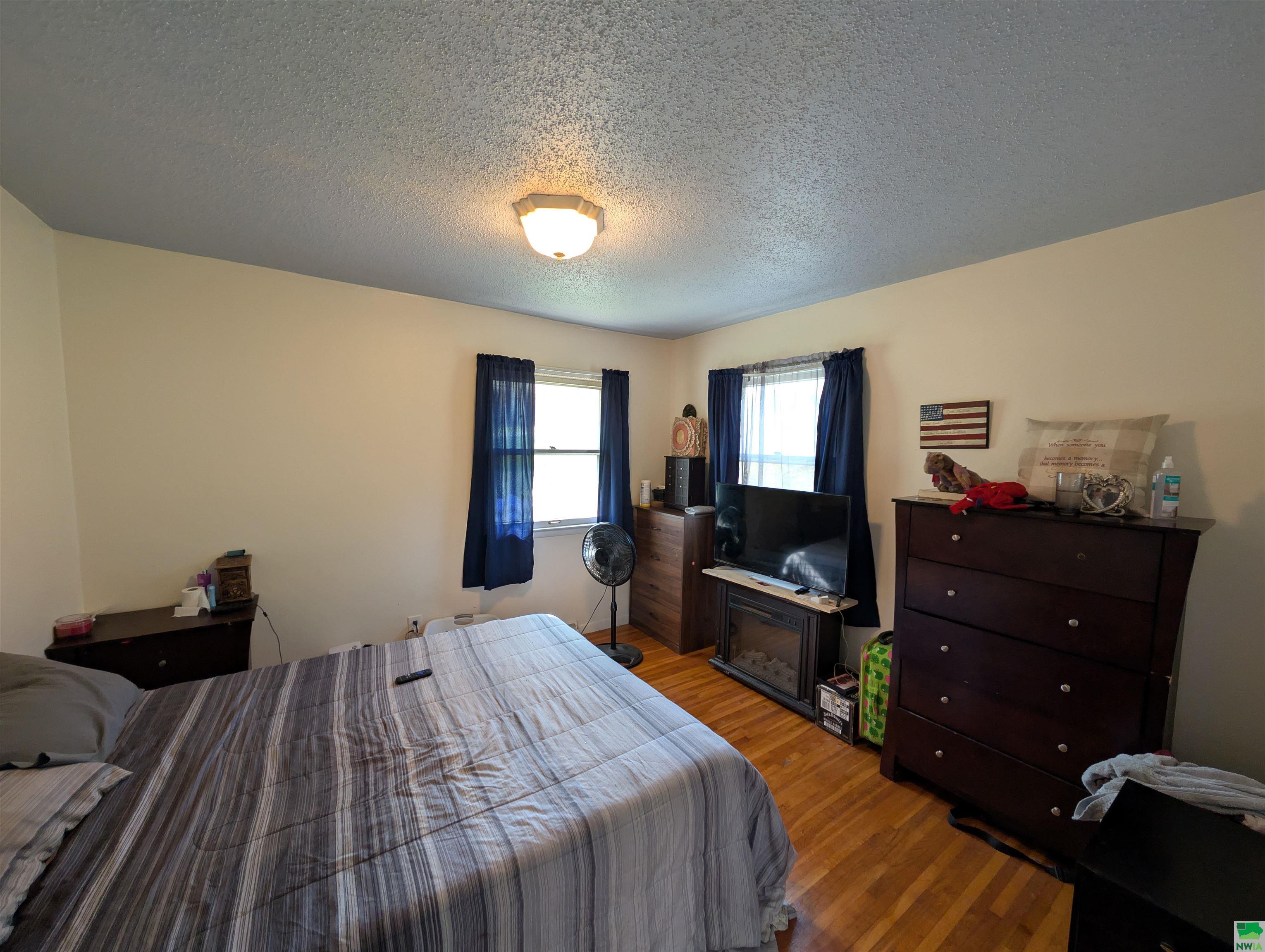 MLS #828425