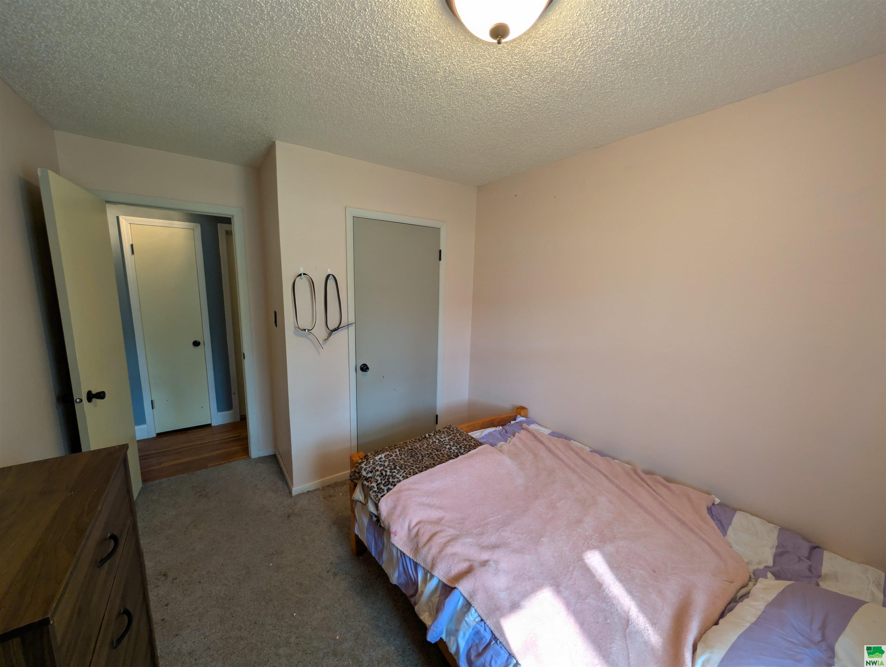 MLS #828425