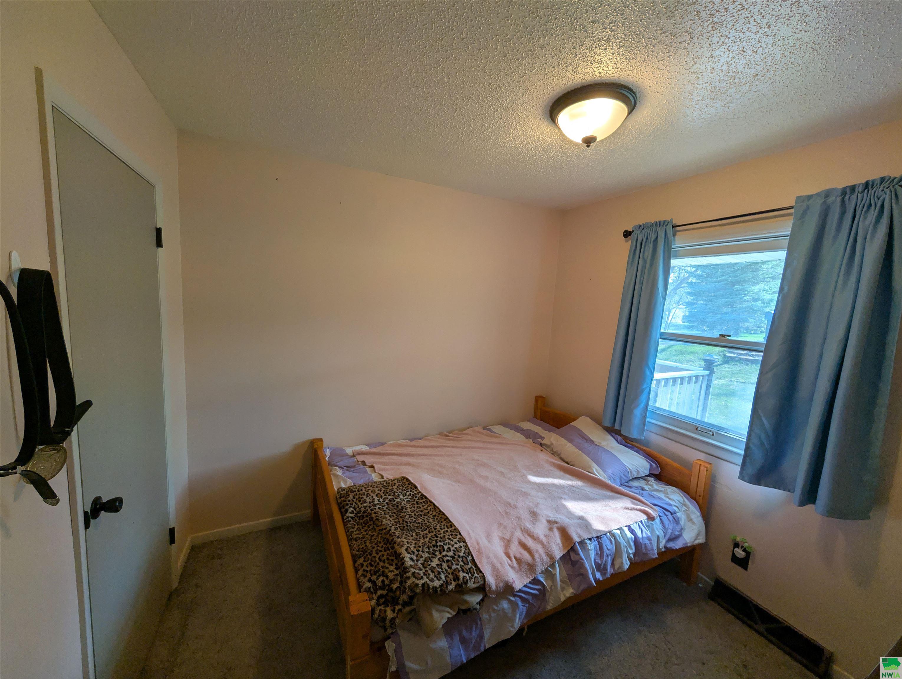 MLS #828425