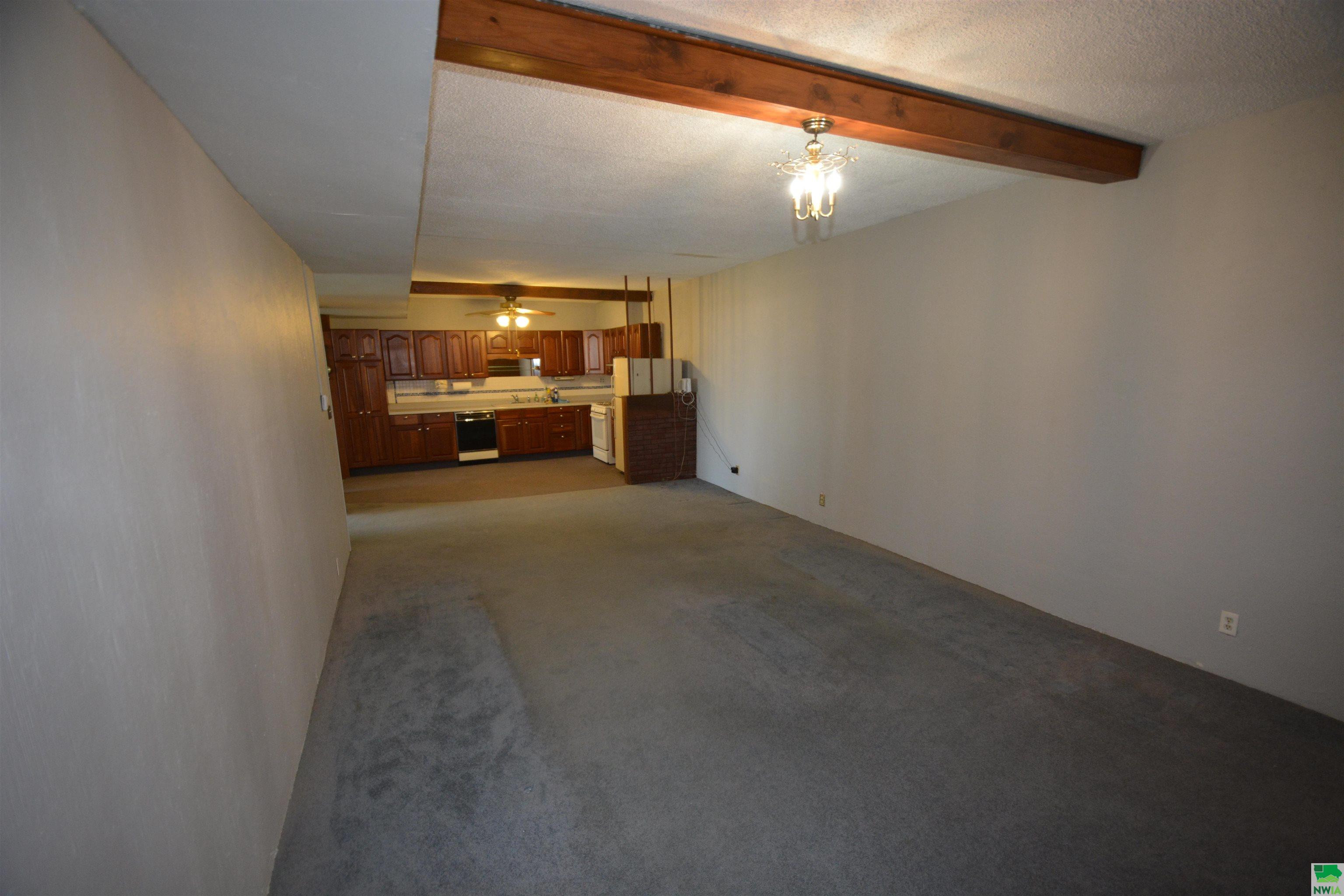 MLS #828428