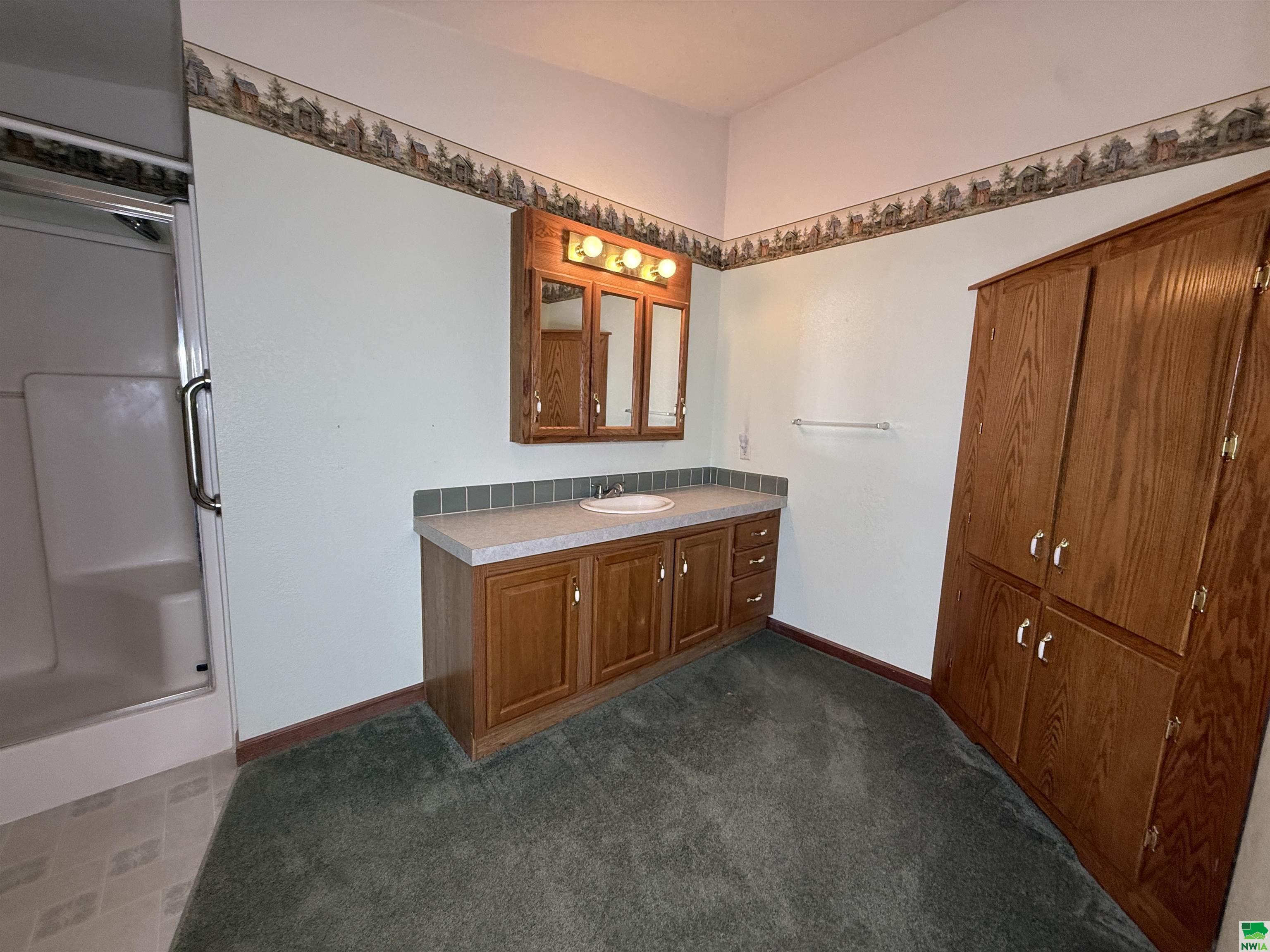 MLS #828429