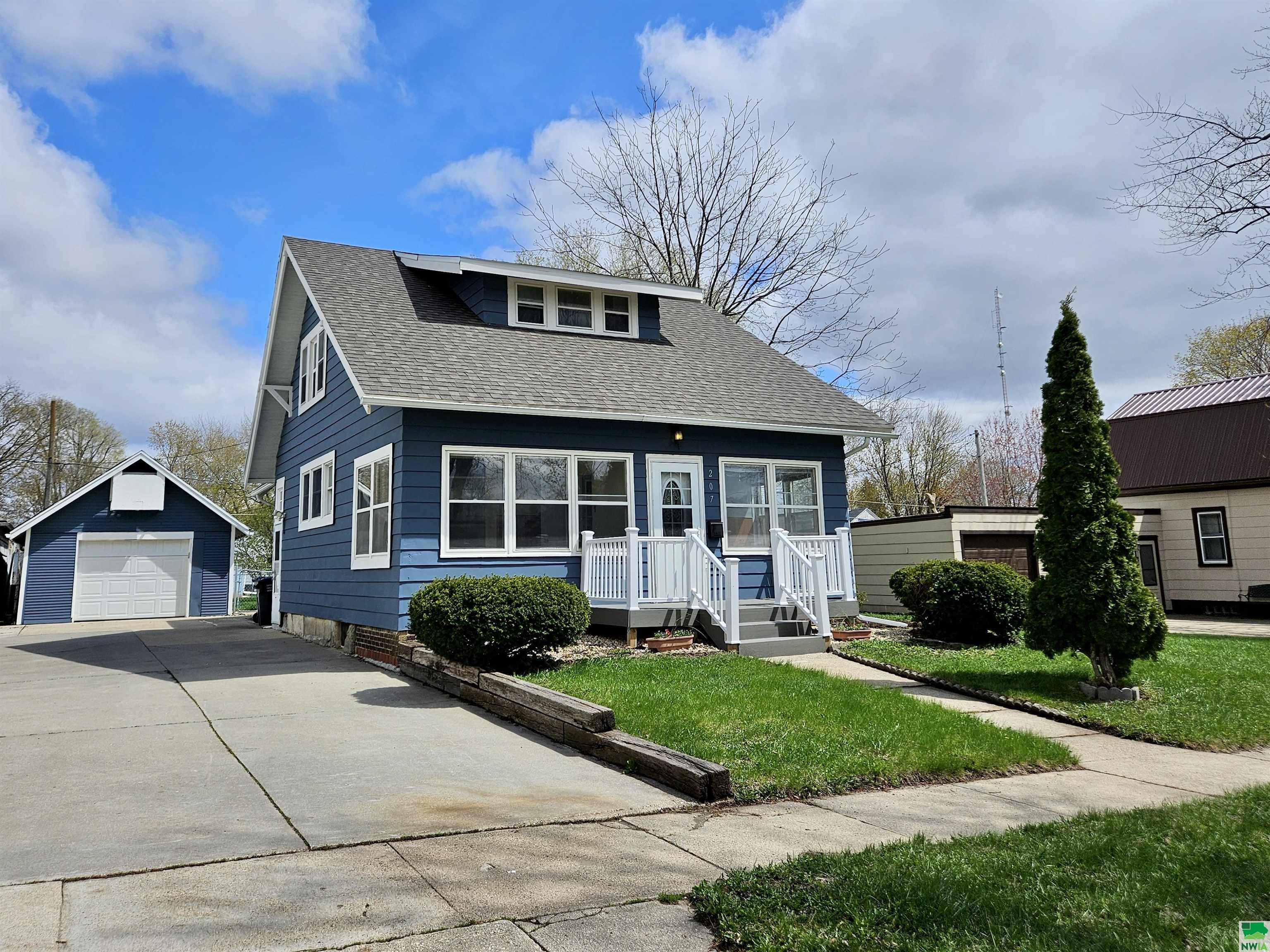 MLS #828435