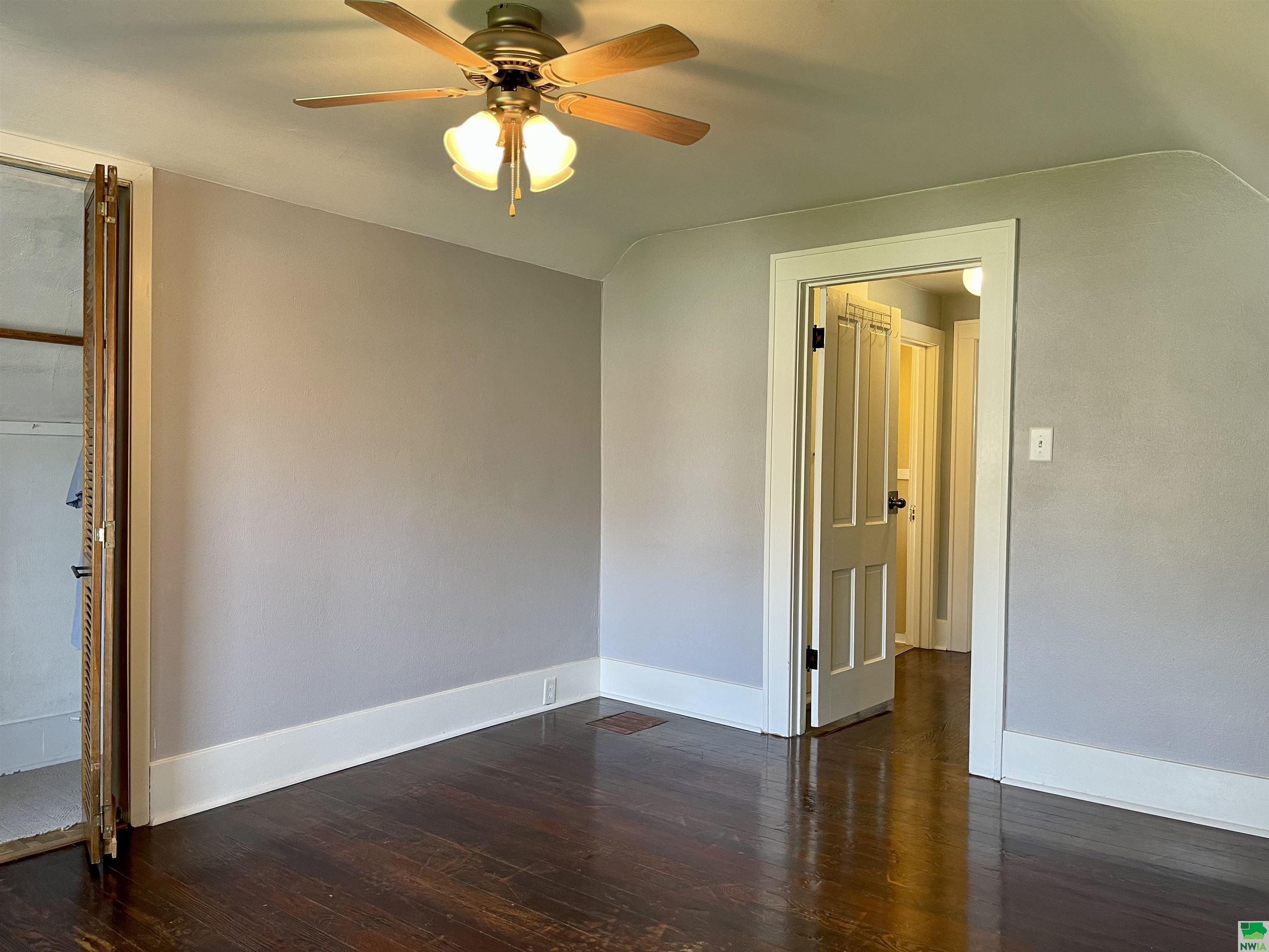 MLS #828435