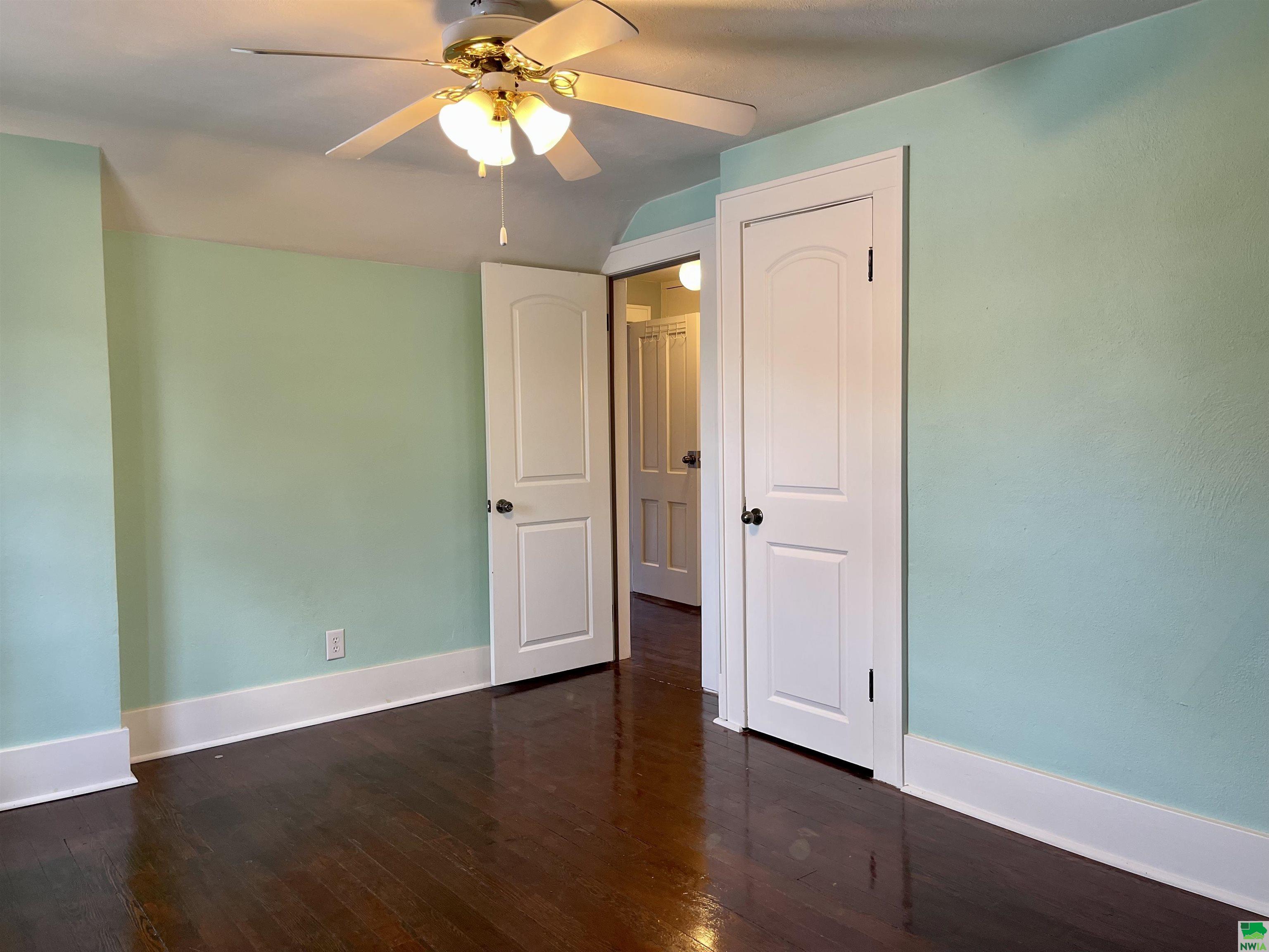 MLS #828435