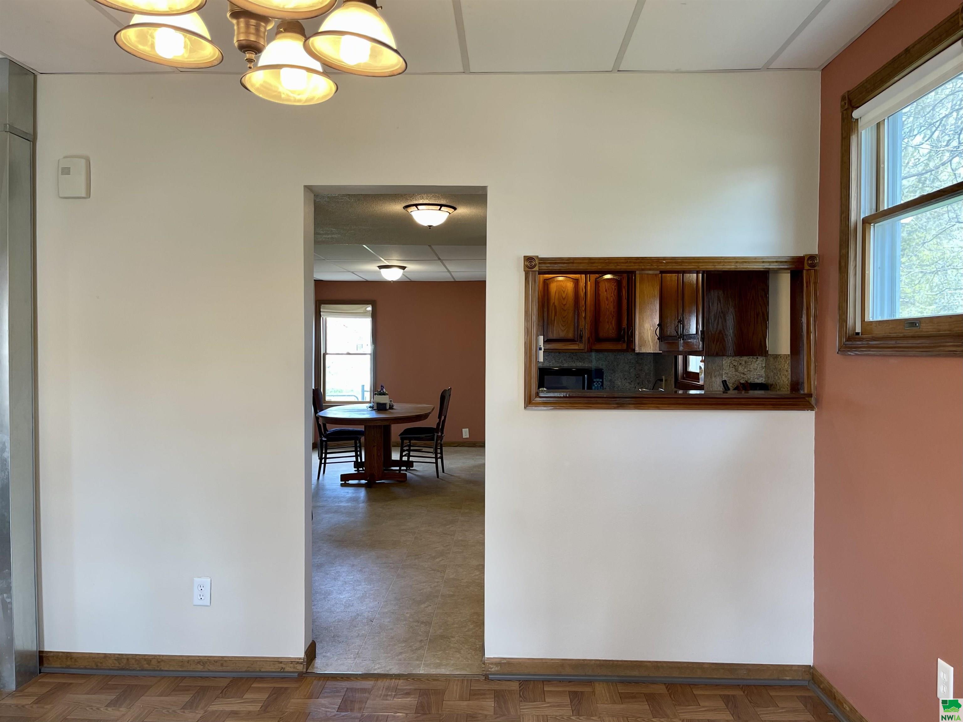 MLS #828435