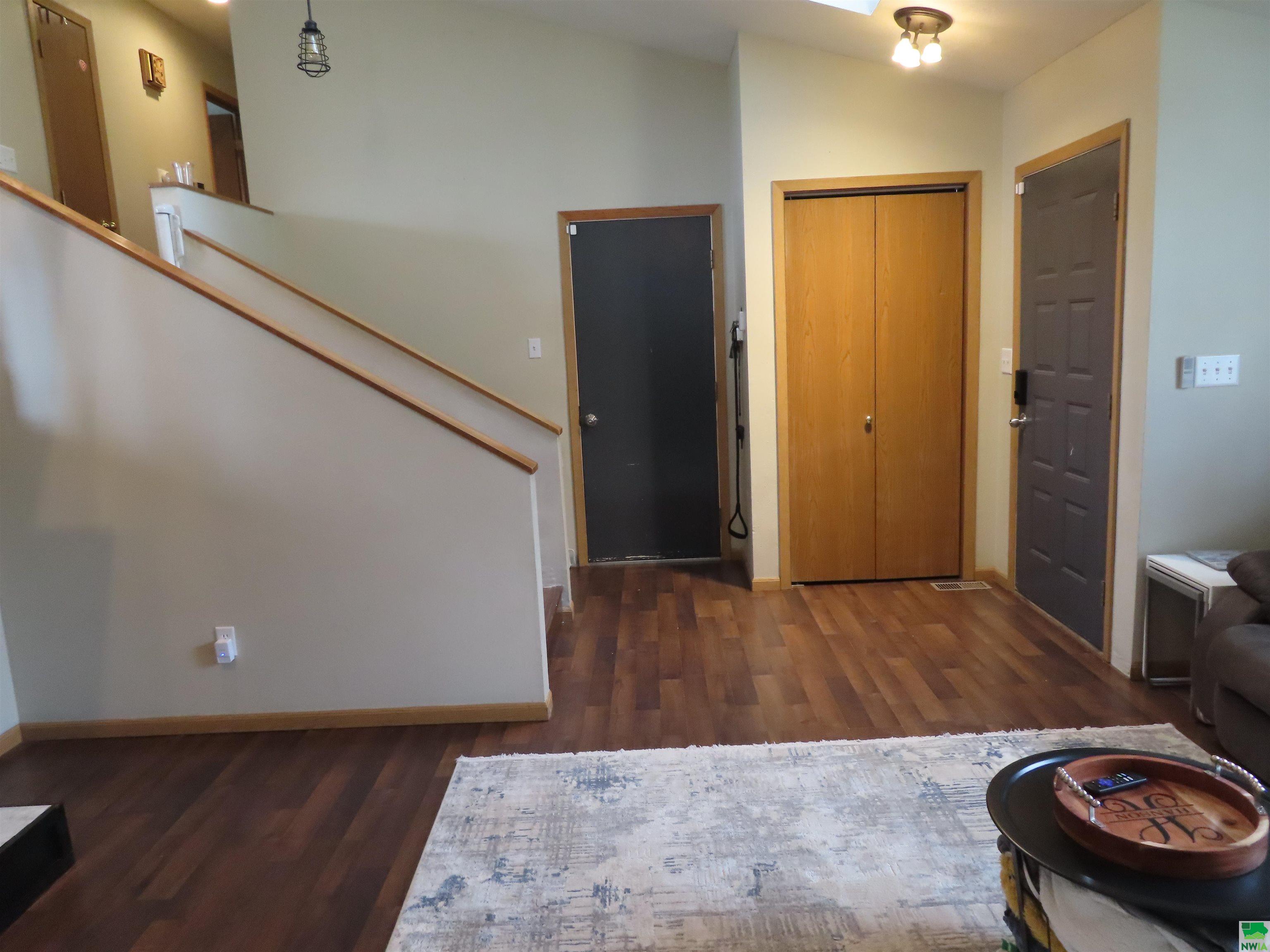 MLS #828438