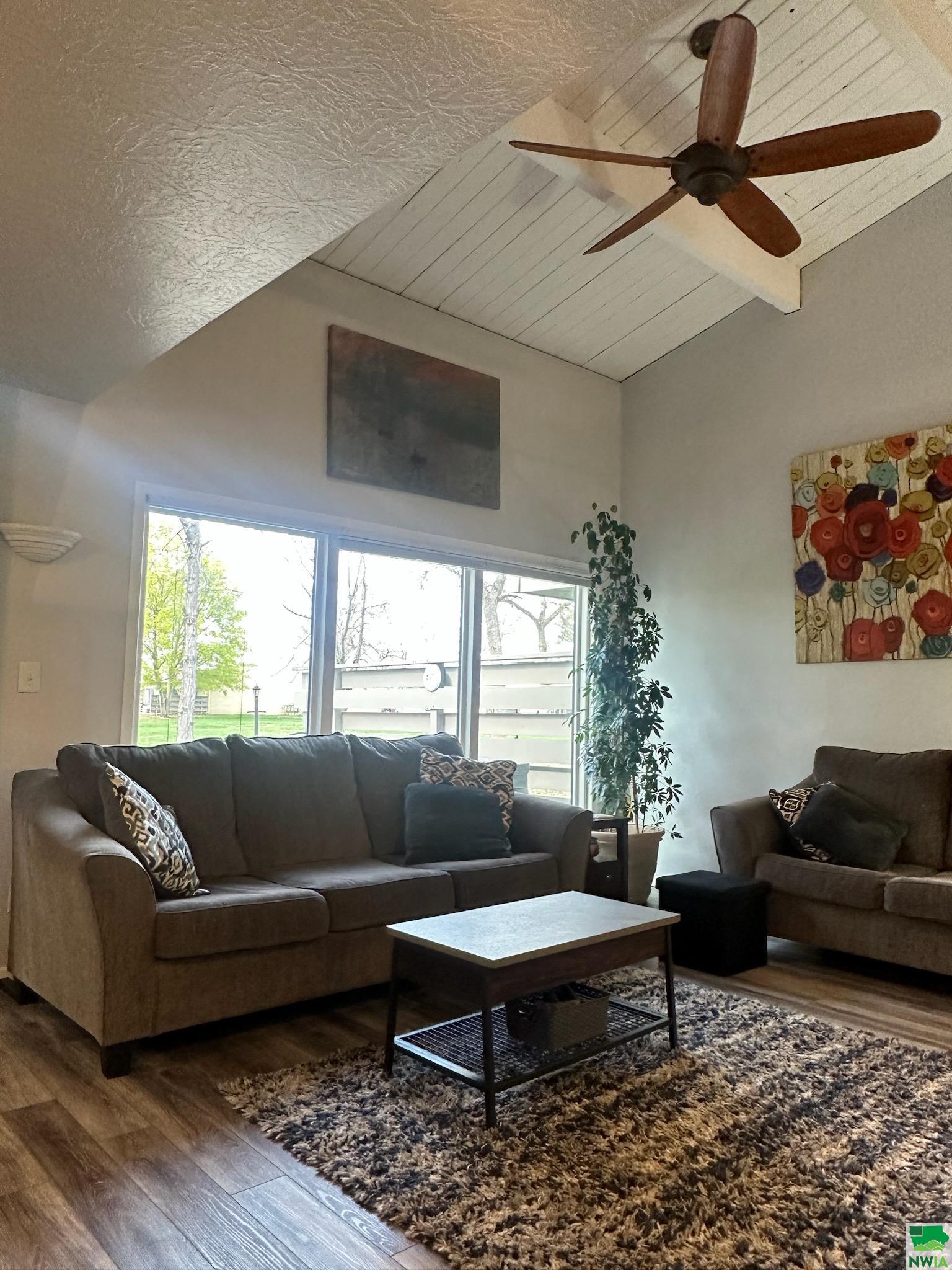MLS #828449