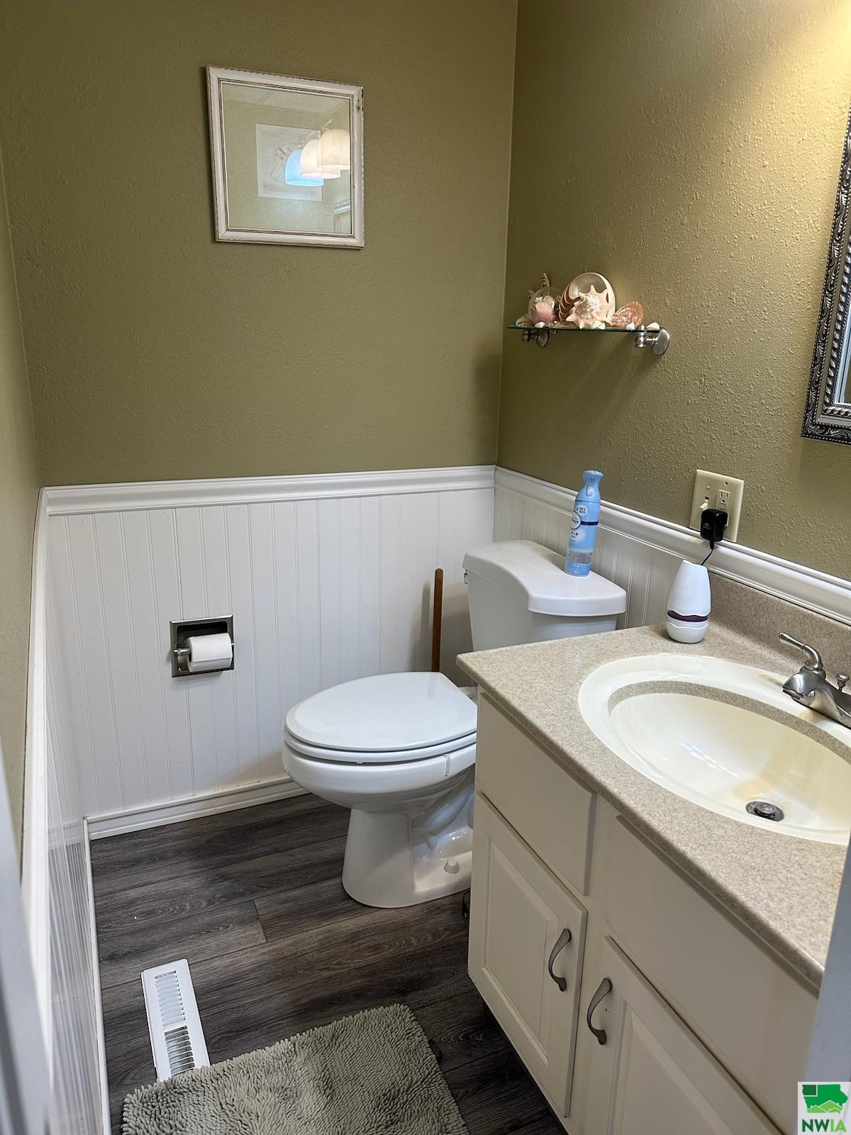 MLS #828449