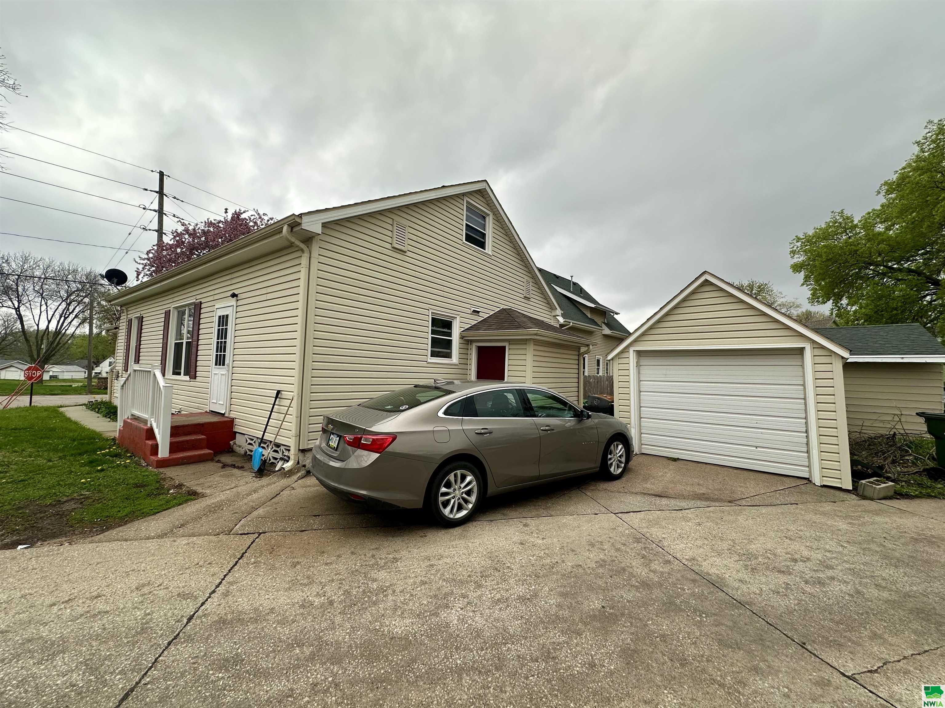 MLS #828450