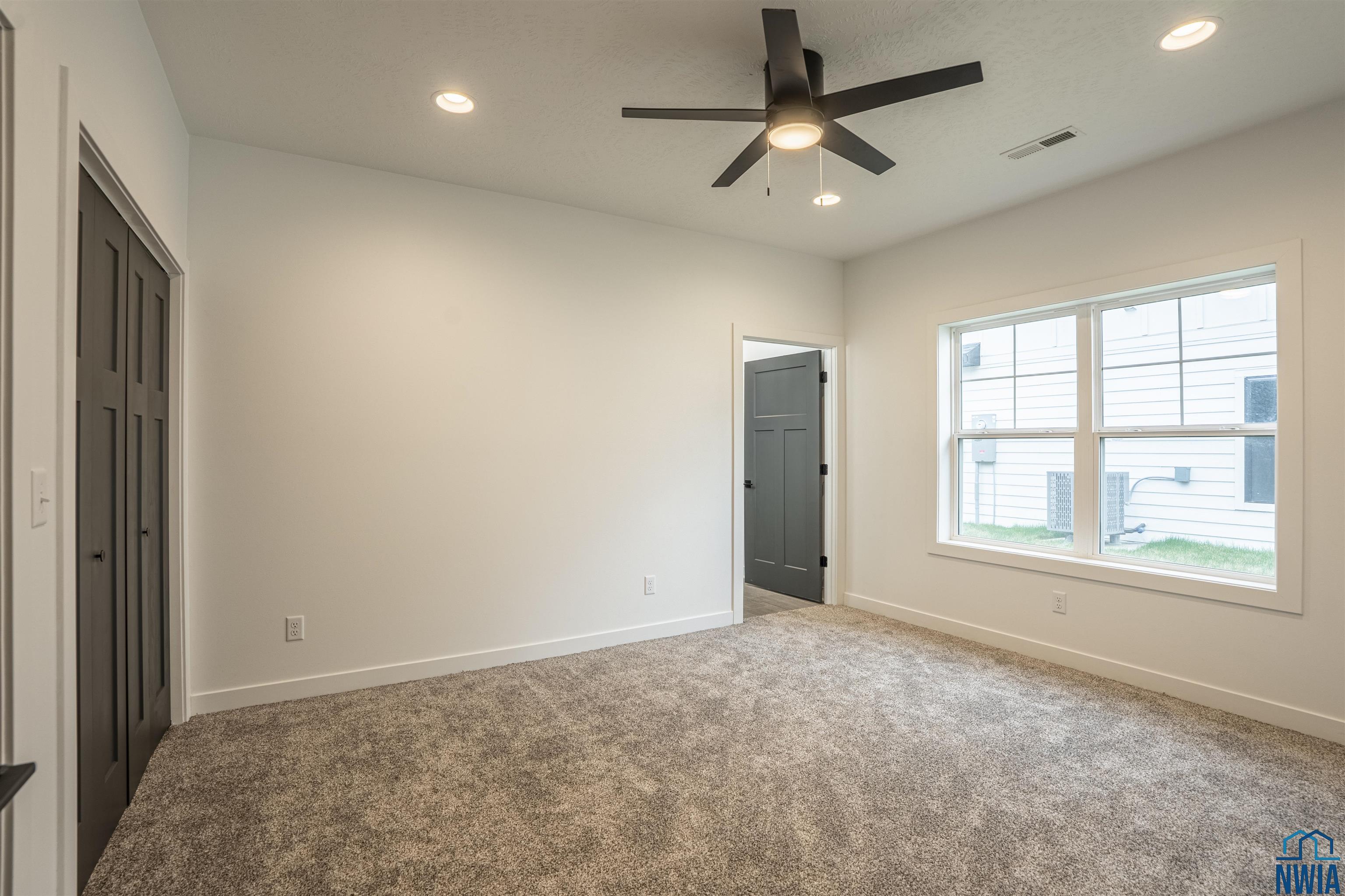 MLS #828453