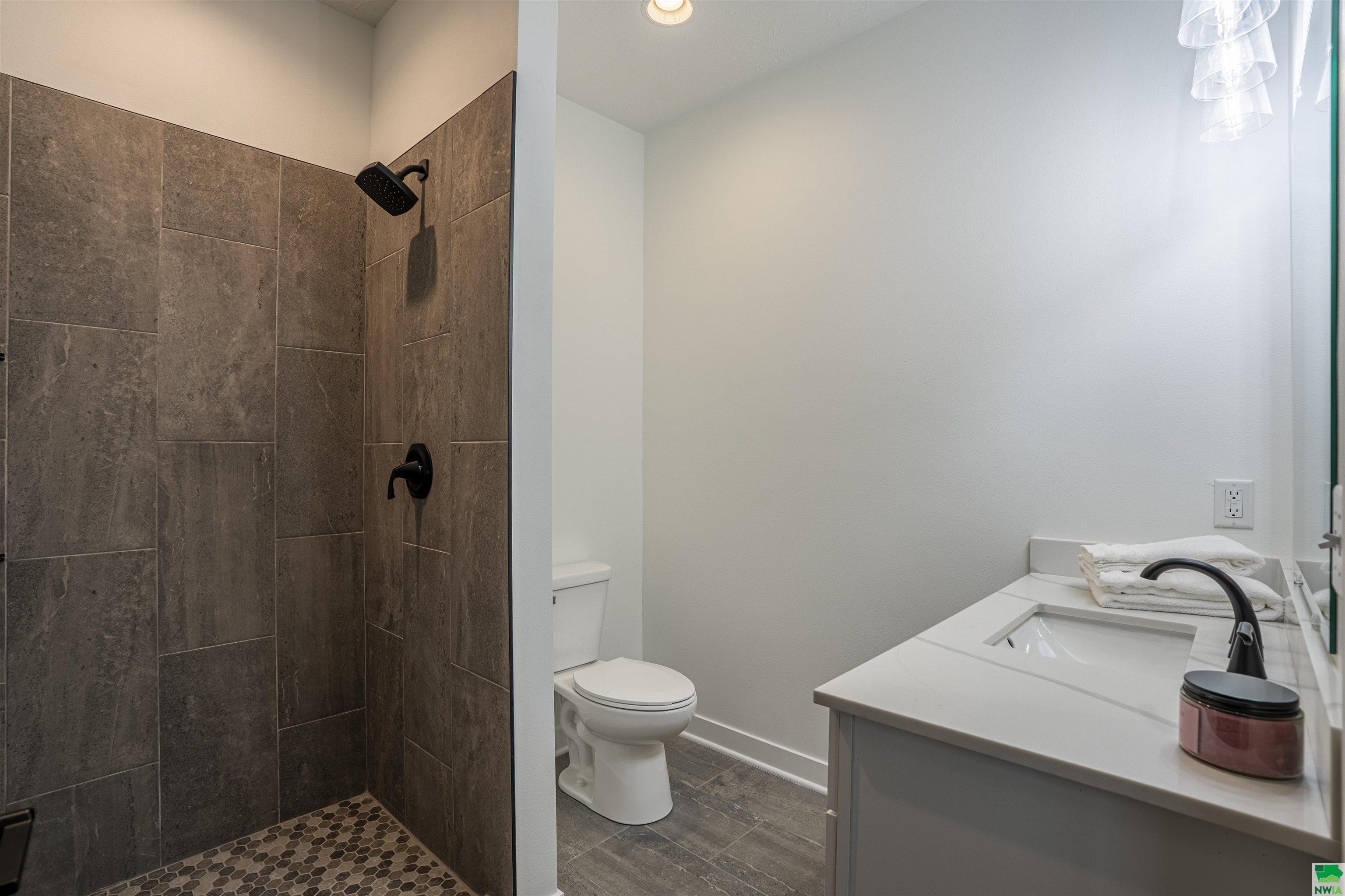 MLS #828454