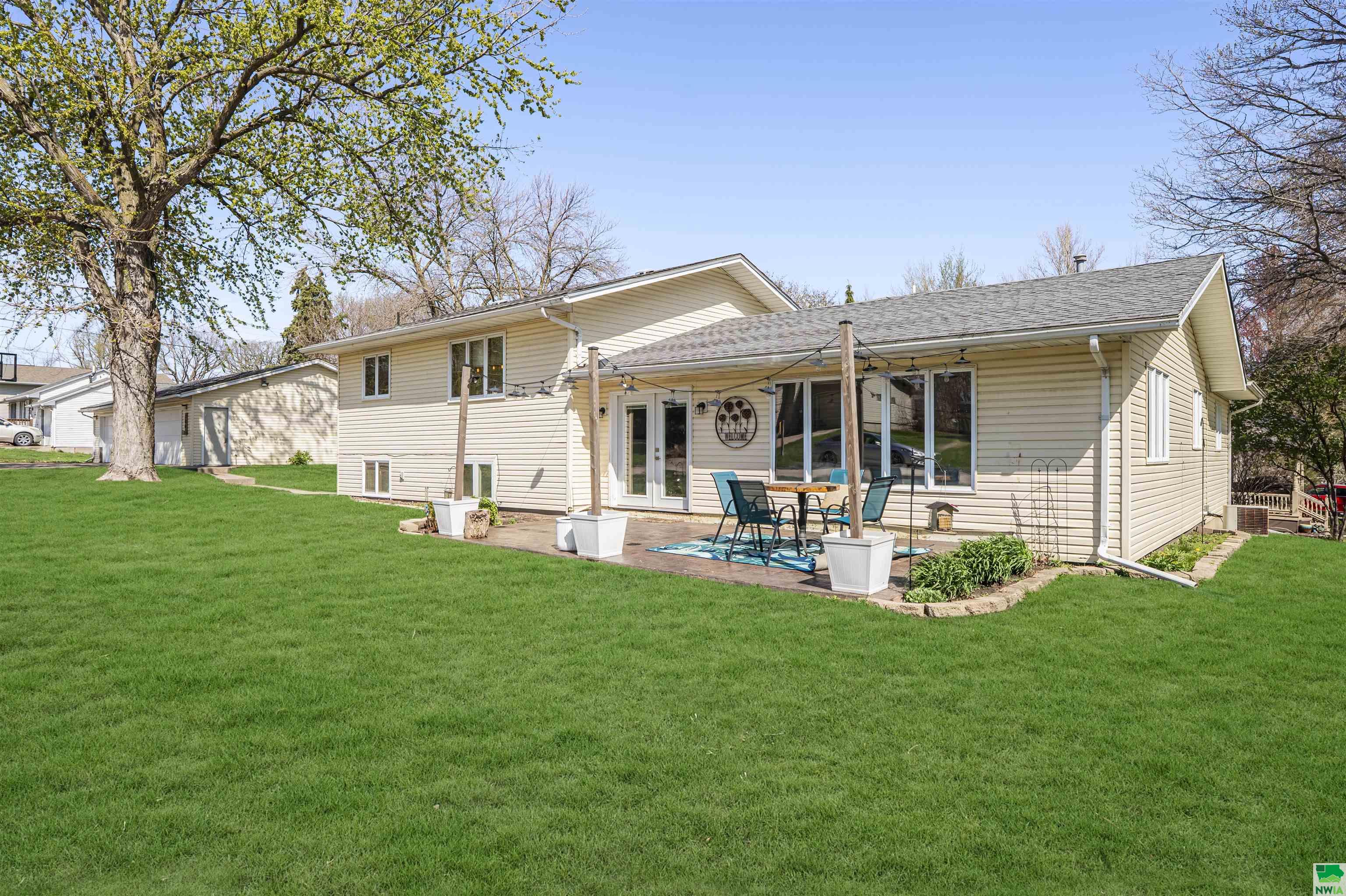 206 E. Busker St., Schaller, IA 51053 