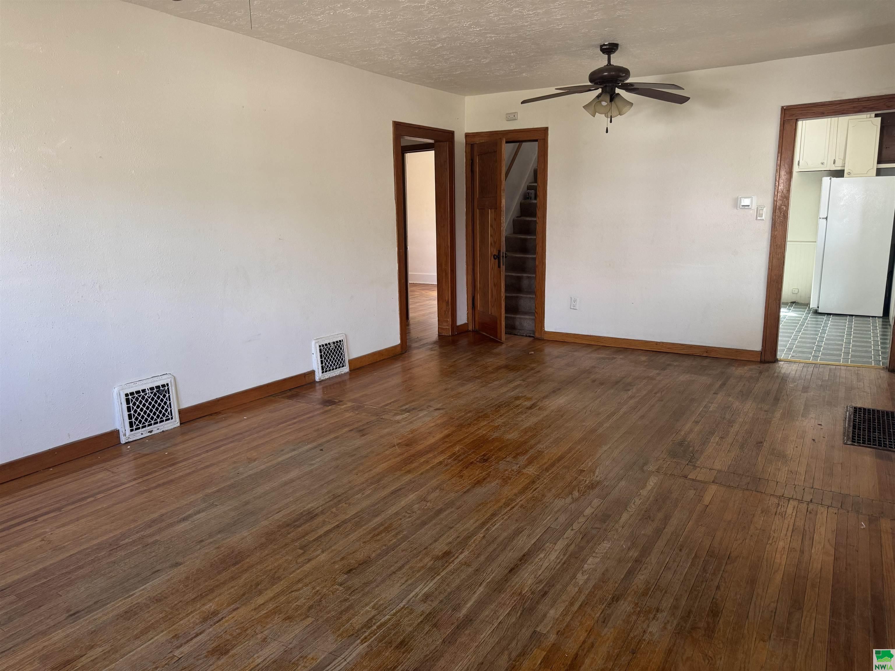 MLS #828460