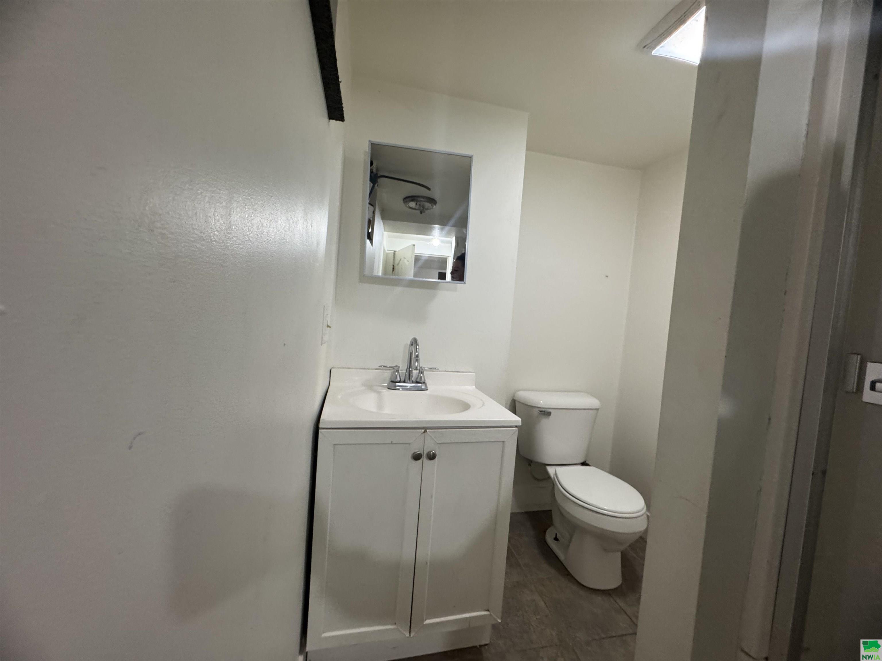 MLS #828460