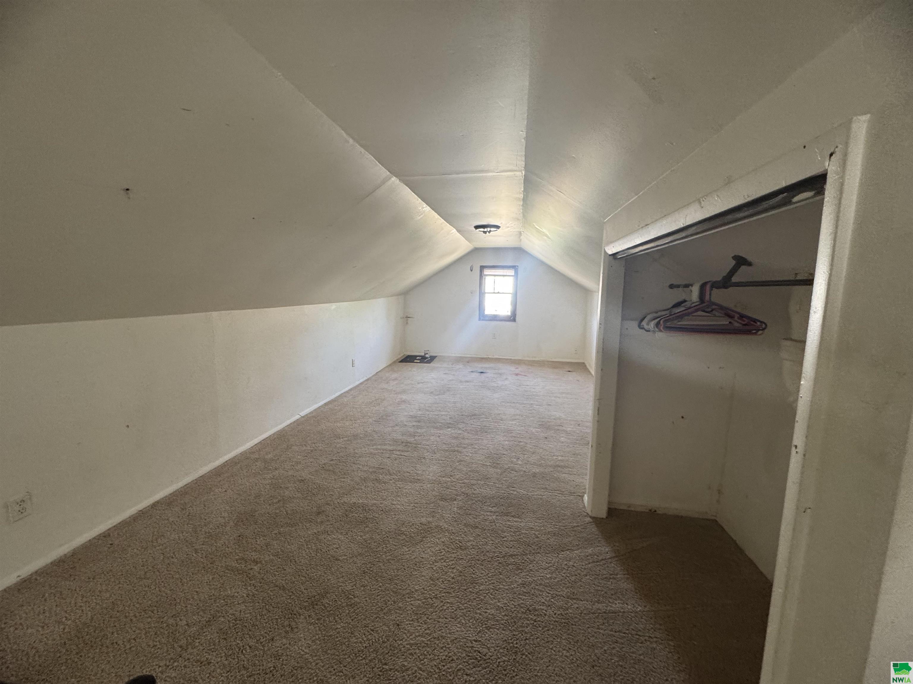 MLS #828460