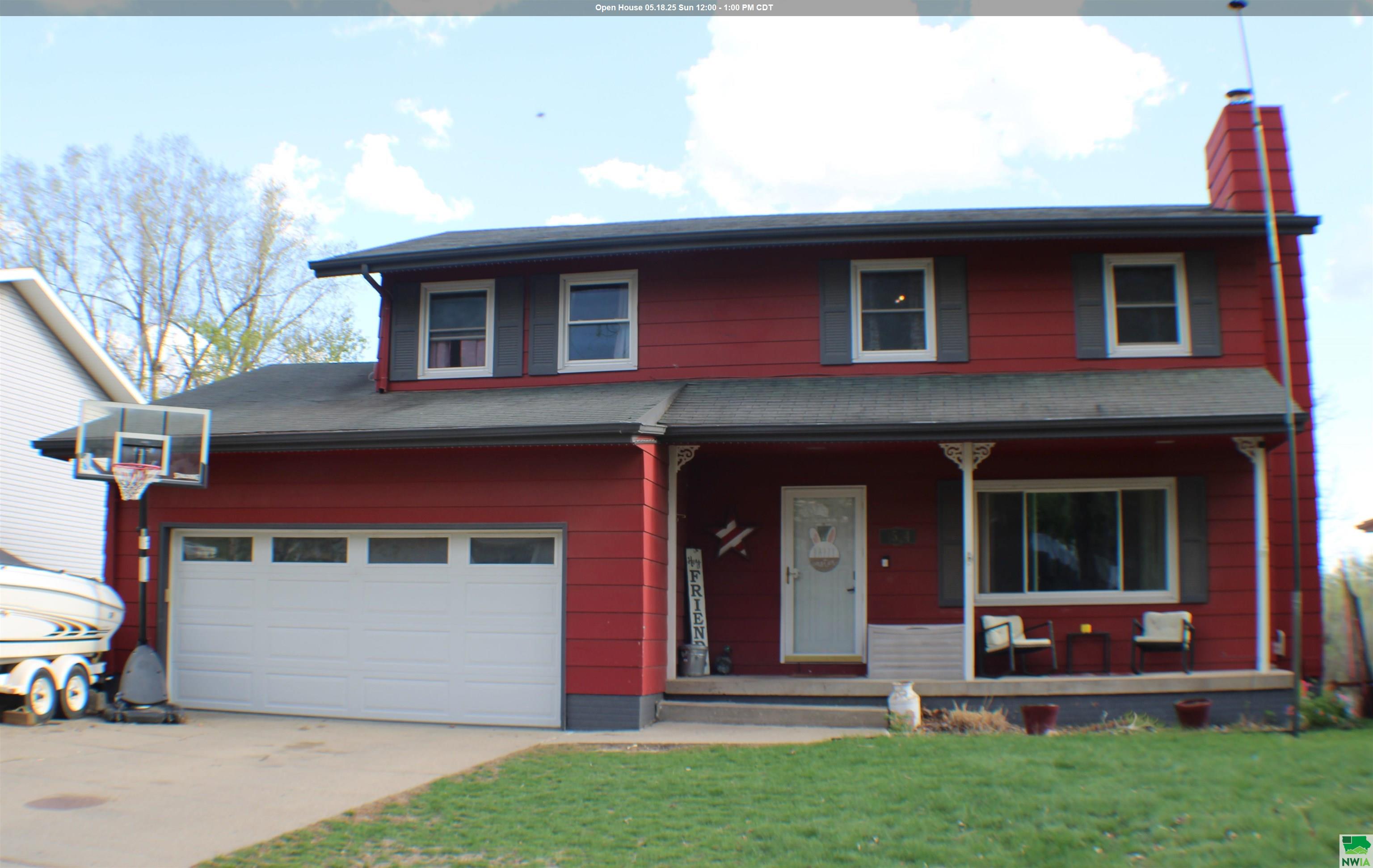 1524 30th St, Sioux City, IA 51104 