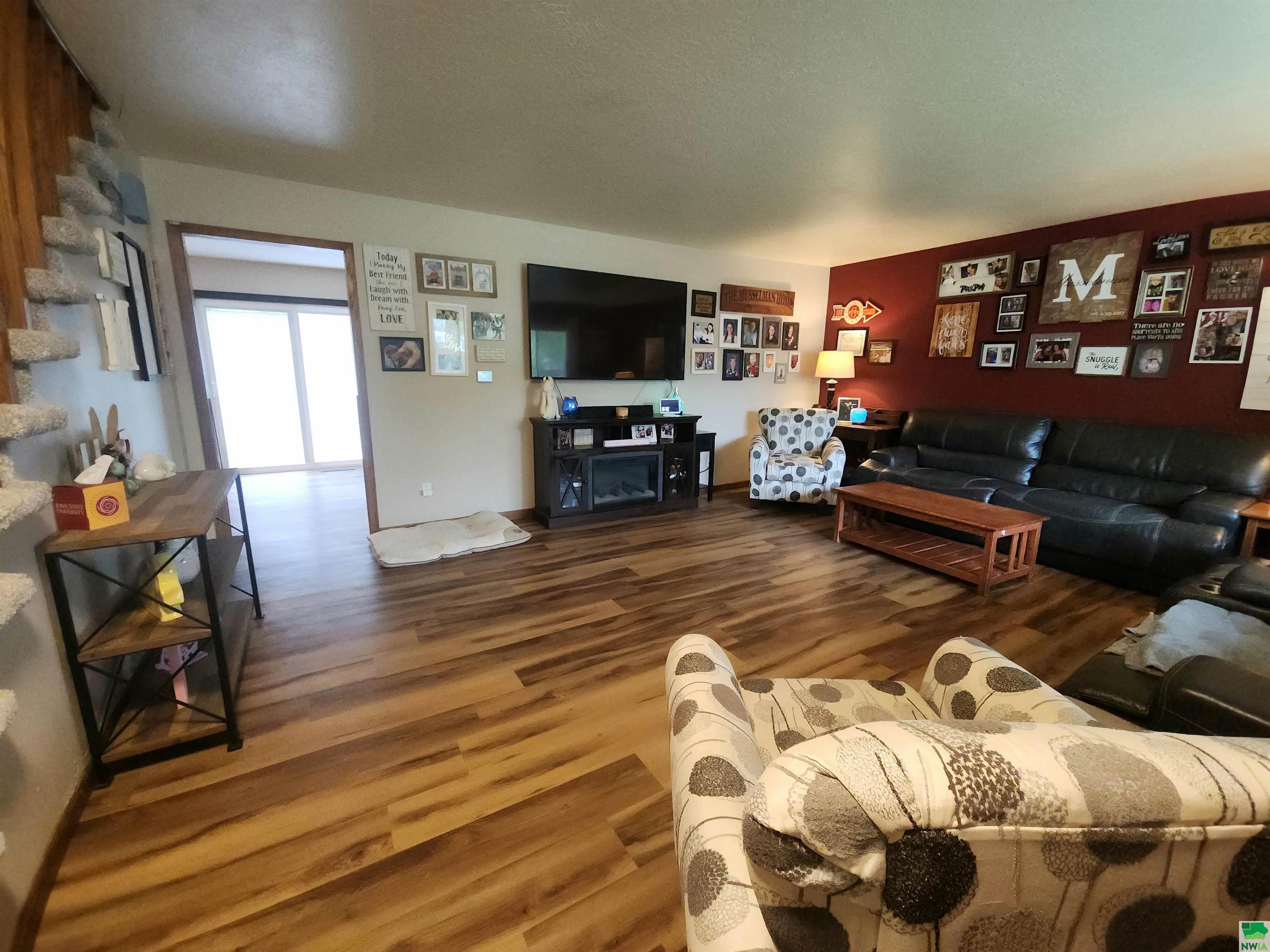 MLS #828462
