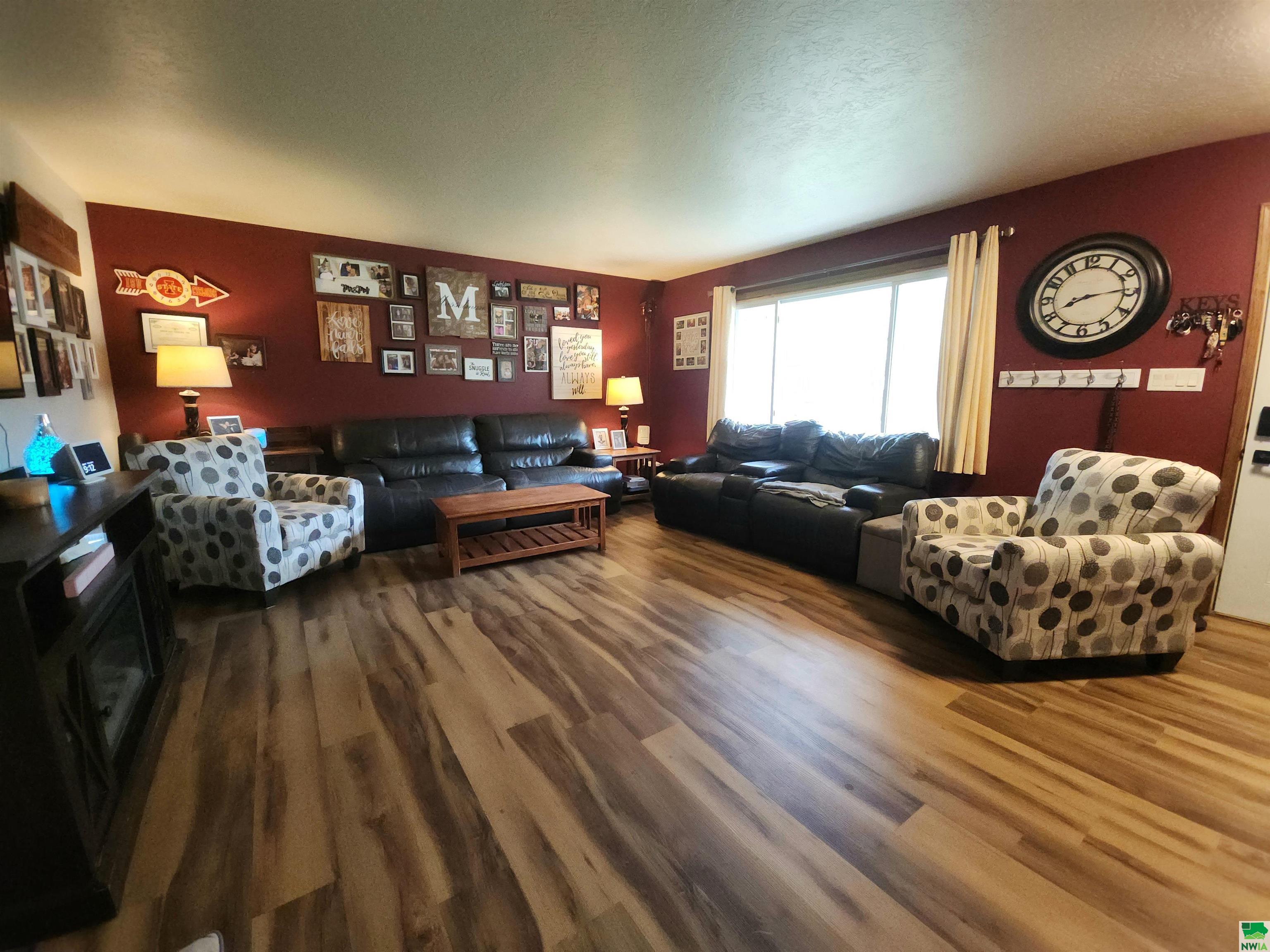 MLS #828462