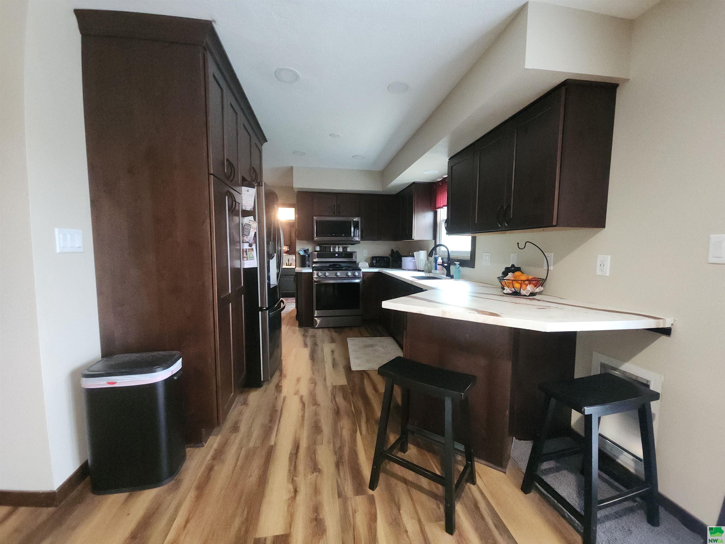 MLS #828462