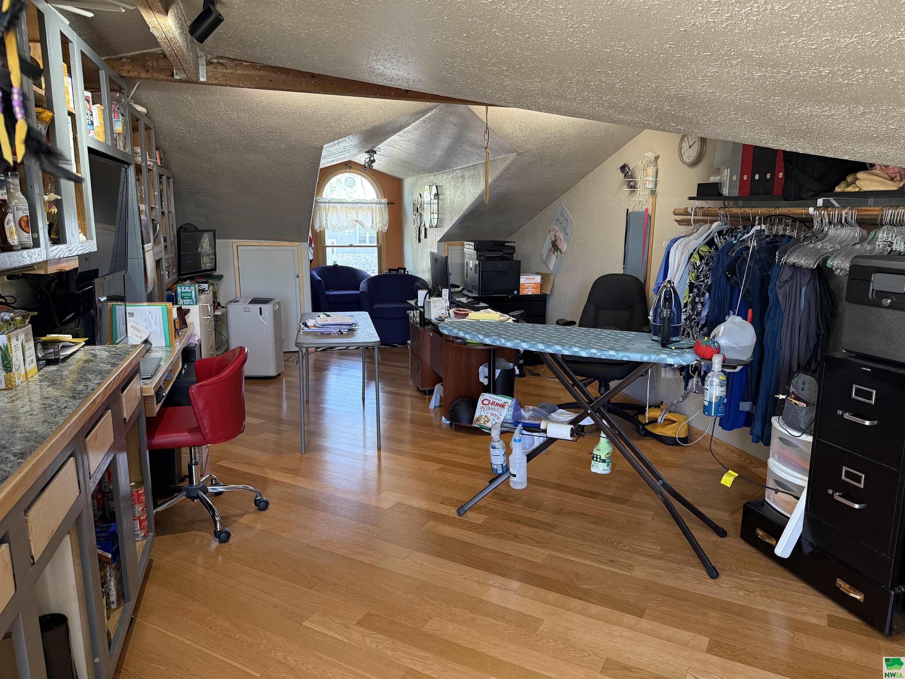 MLS #828476