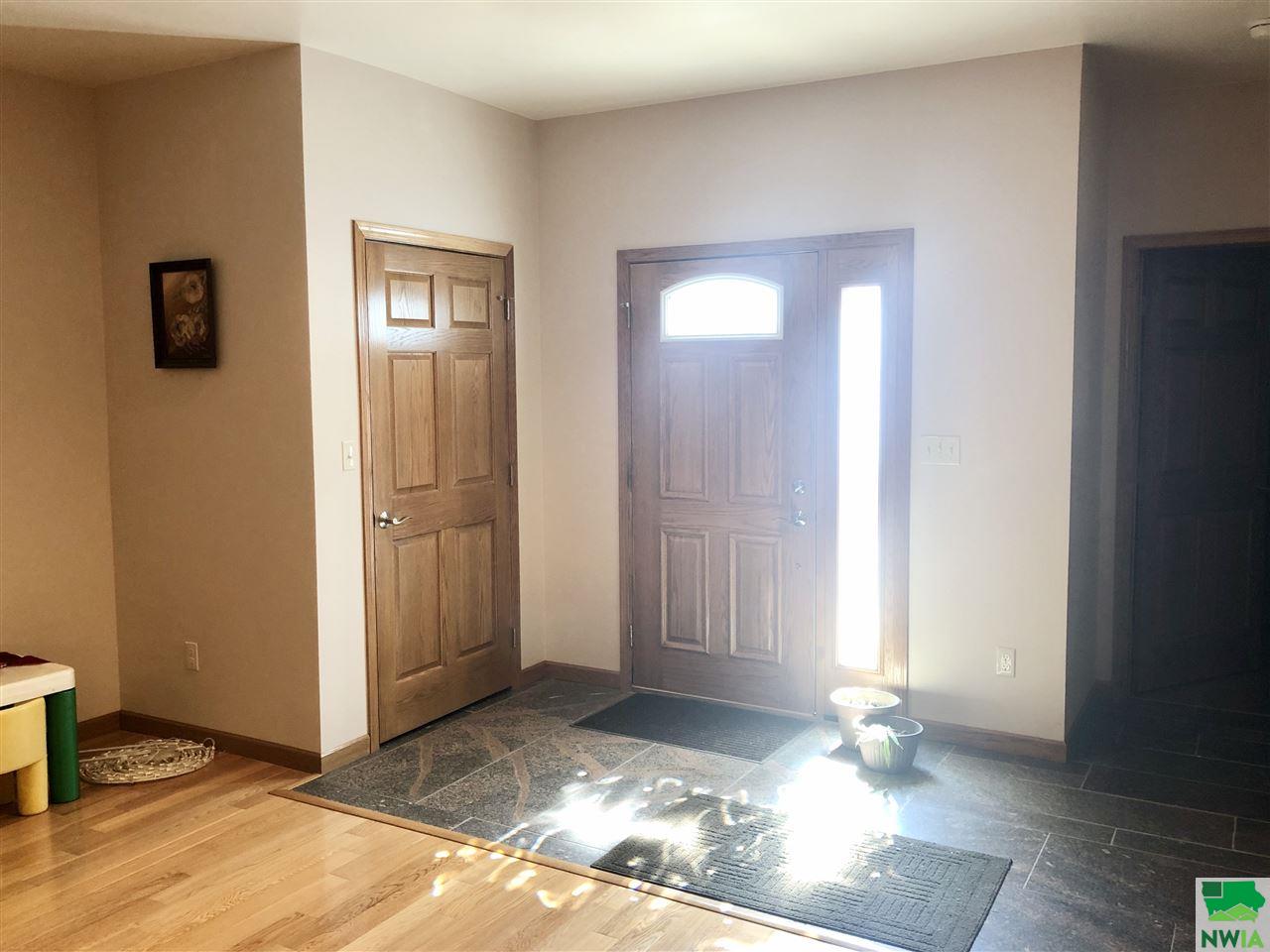 MLS #828490